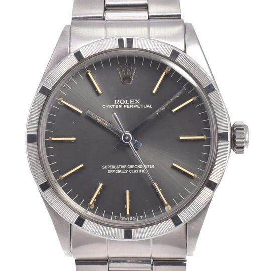 Rolex Oyster Perpetual: RolexModel : Oyster PerpetualReference : 1007Diameter : 34 mmMaterial : SteelMovement : Automatic mechanicalIncluded : Watch, travel pouch, watchmaker's certificate