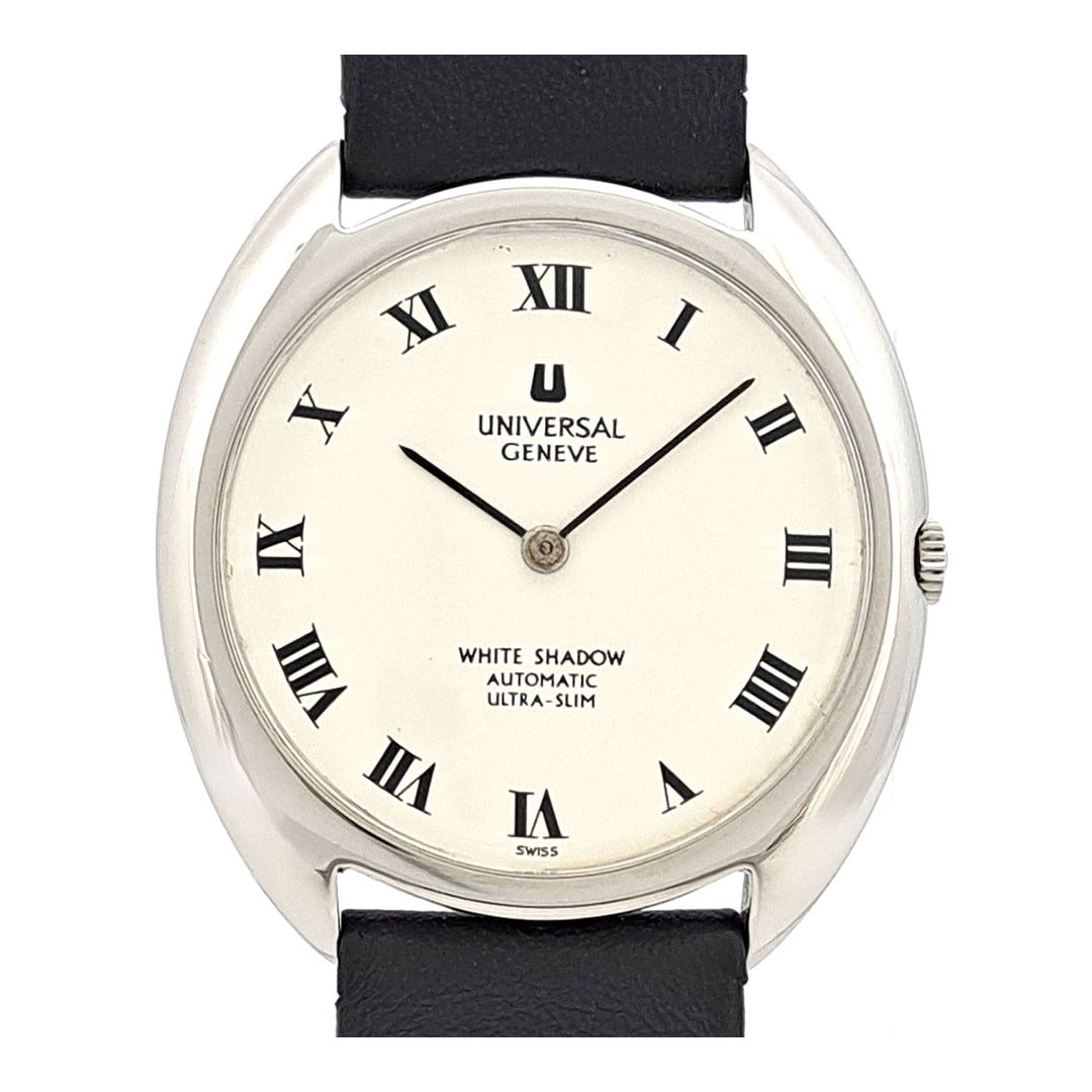 Universal Genève White Shadow: Universal GenèveModel : White ShadowReference : 866101Diameter : 34 mmMaterial : SteelMovement : Automatic mechanicalIncluded : Watch, travel pouch, watchmaker's certificate