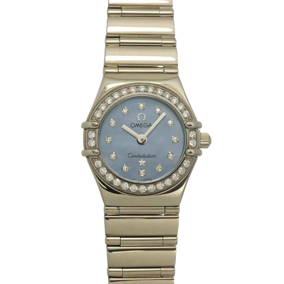 Omega Constellation: OmegaModel : Constellation Mini My ChoiceReference : 1165 77Diameter : 22 mmMaterial : Or blanc 18 carats et diamantsMovement : QuartzIncluded : Watch, travel pouch, watchmaker's certificate