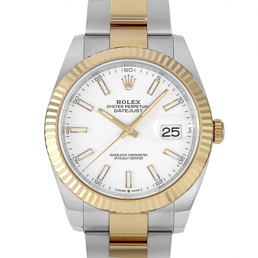 Rolex Datejust Réf. 126333 41mm — 2026: RolexModel : DatejustReference : 126333Diameter : 41mmDial : WhiteBracelet : Oyster Steel & Yellow GoldBezel : Cannelée Or JauneCase : SteelMovement : Automatic self-winding mechanicalCondition : Nea