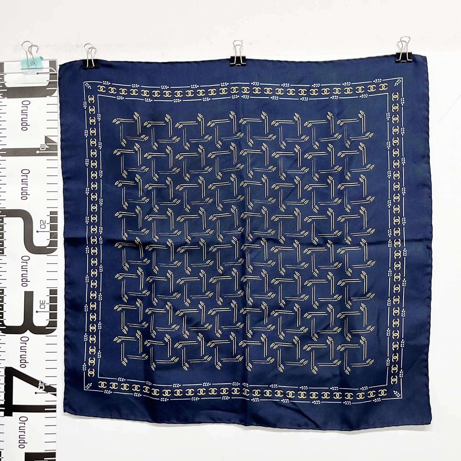 CHANEL Wheat Pattern Logo Blue Silk Scarf: Item Name: Chanel Wheat Pattern Logo Blue Silk Scarf Brand: CHANELModel No.:N/ASizs:45cm*45cmWeight:N/AMaterial: SilkAccessories:N/ACondition A; Perfect condition, has barely been used