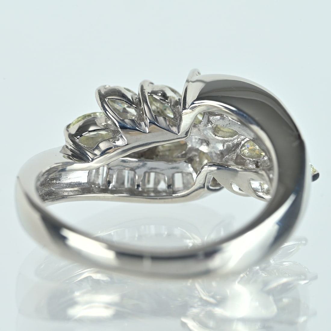Pt900 Diamond Ring - 4