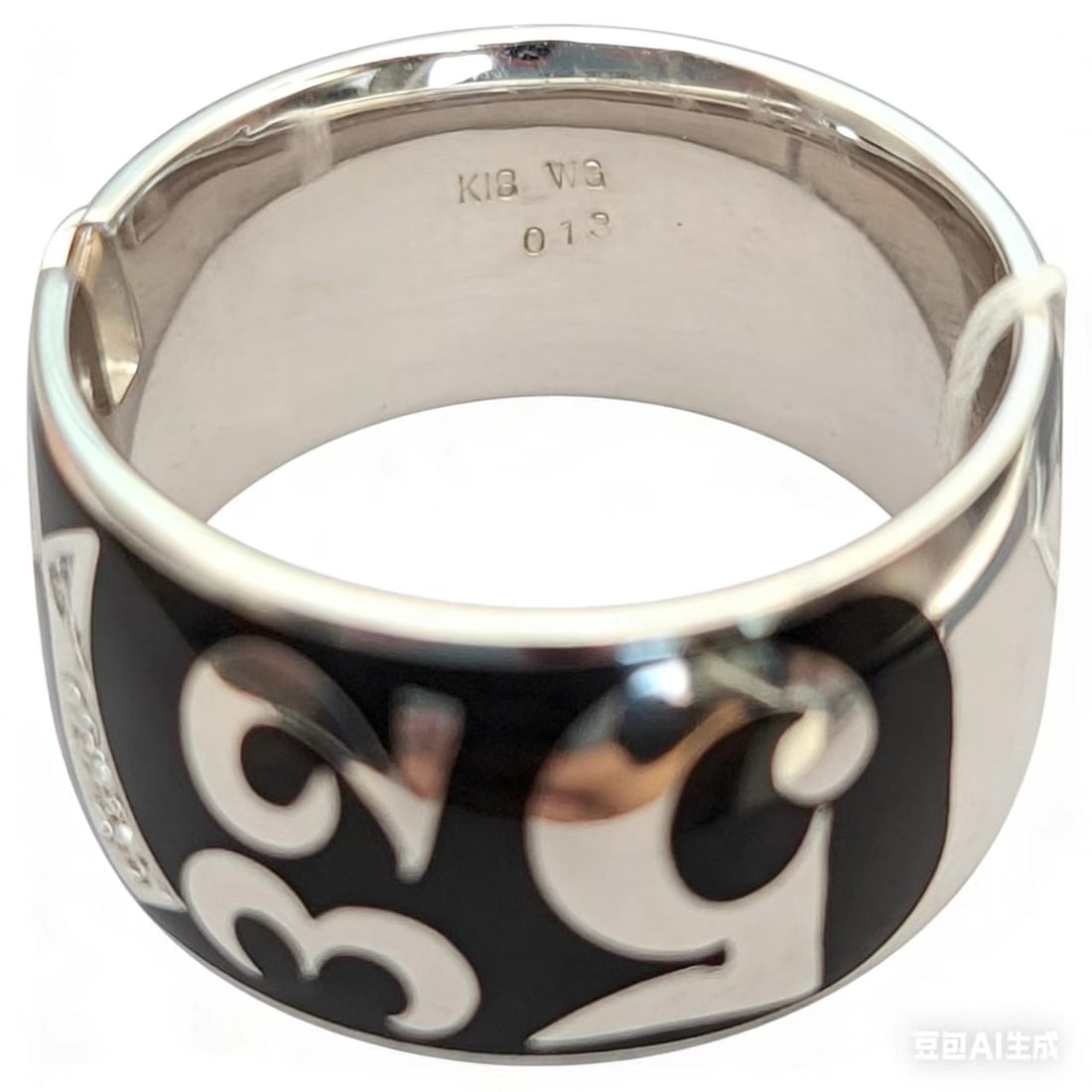 18K Diamond Enamel Ring - 4