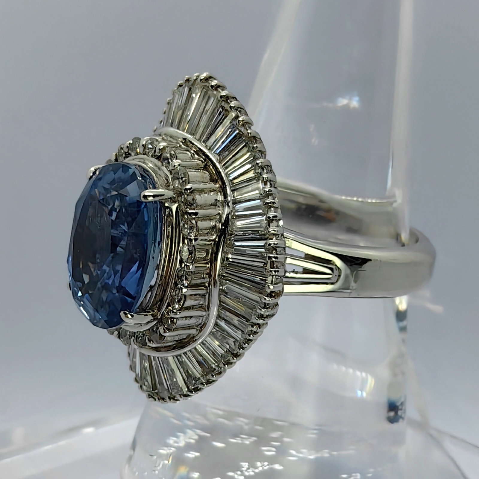 Pt900 Sapphire Diamond Ring - 3