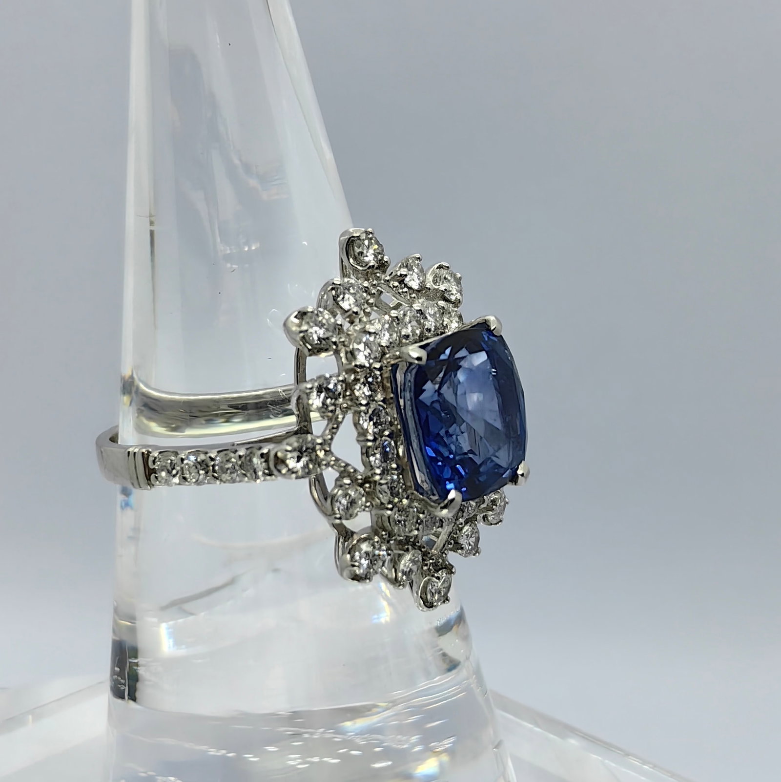 Pt900 Sapphire Diamond Ring - 2