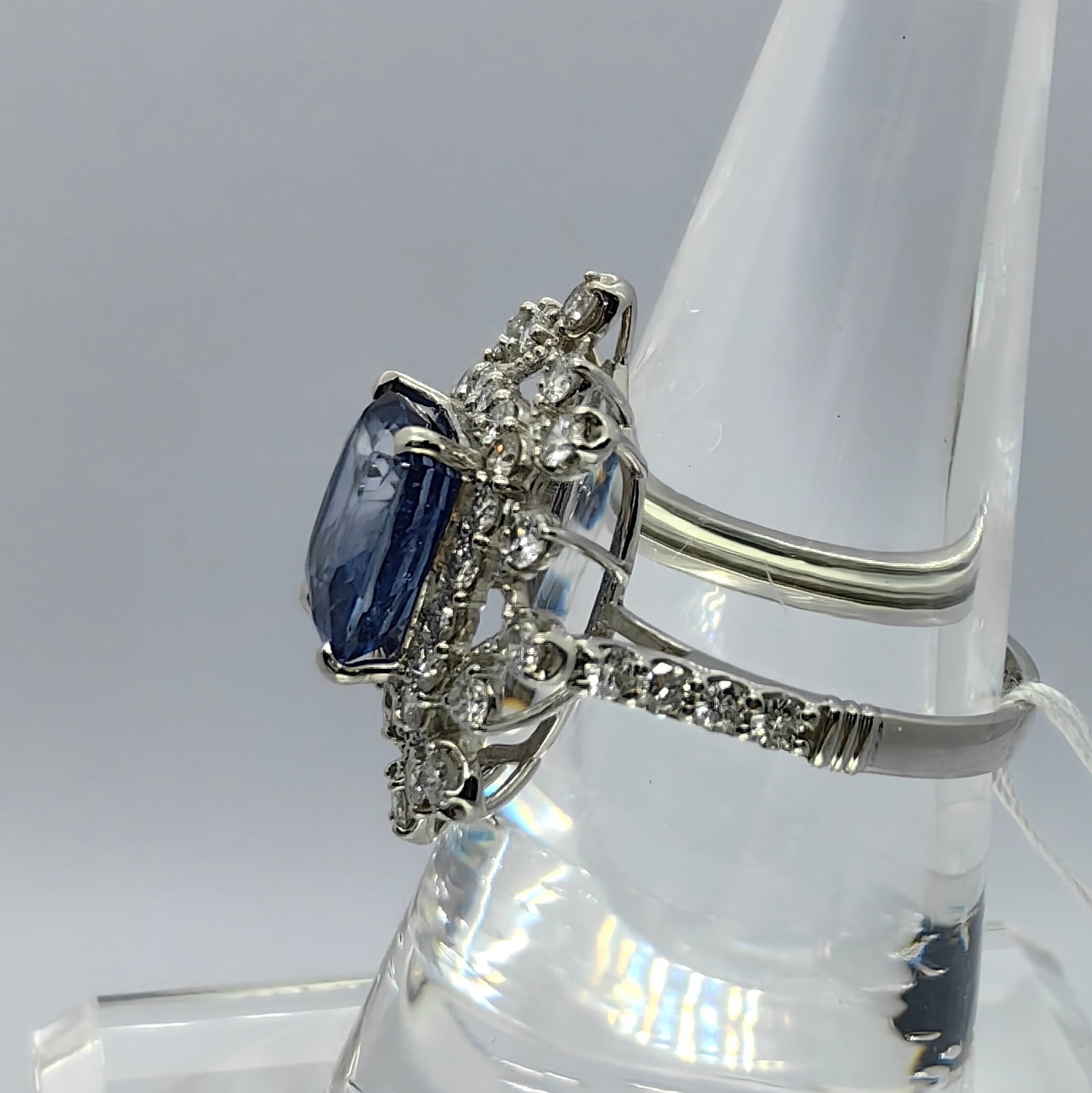 Pt900 Sapphire Diamond Ring - 3