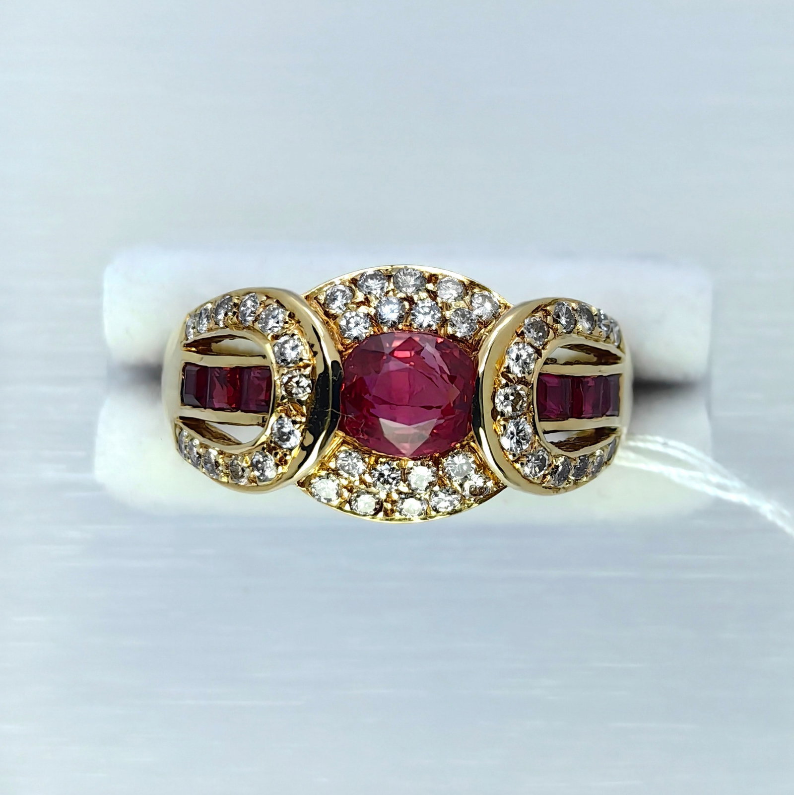18K Ruby Diamond Ring (1 of 3)