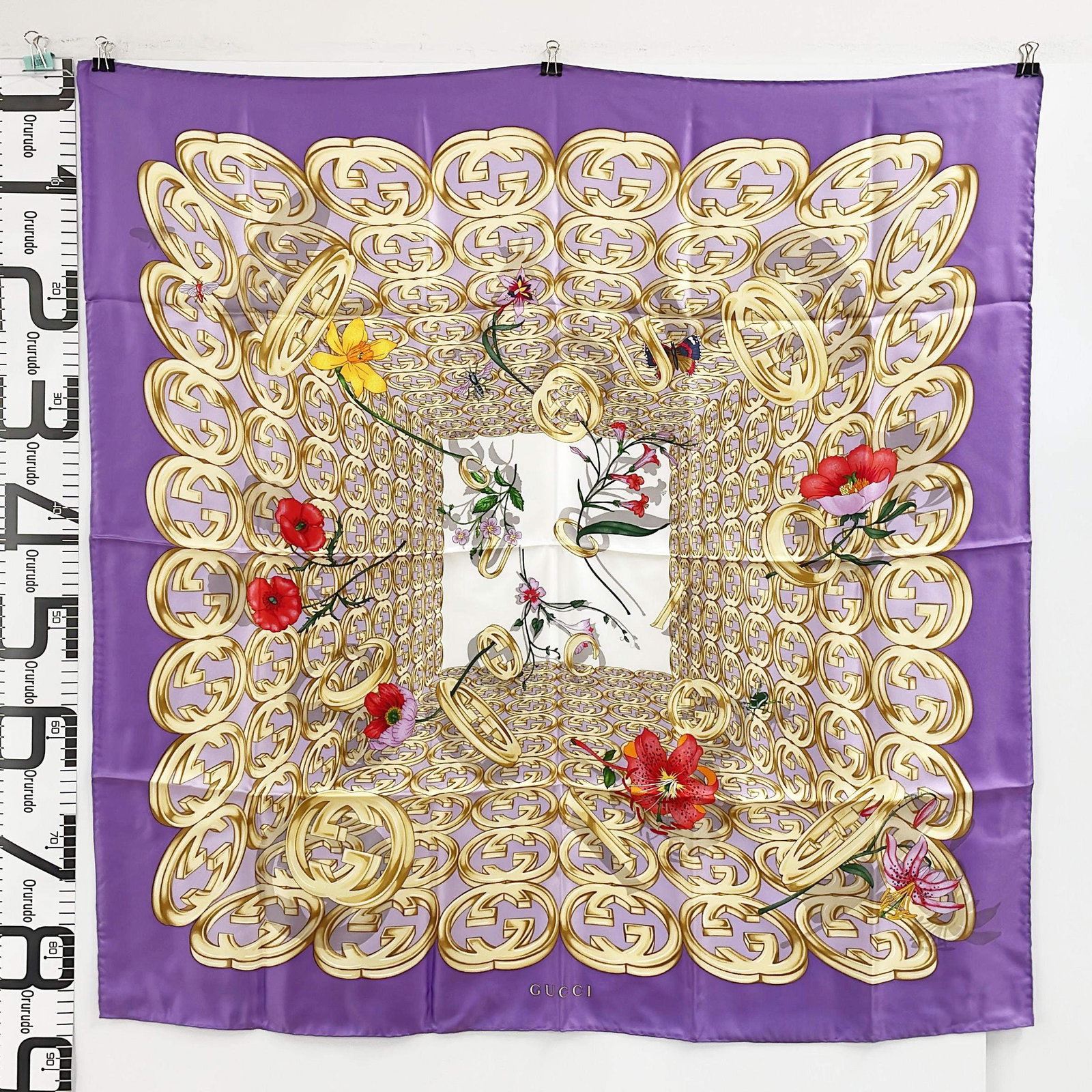 GUCCI GG Logo Flora Brown Silk Scarf (1 of 5)