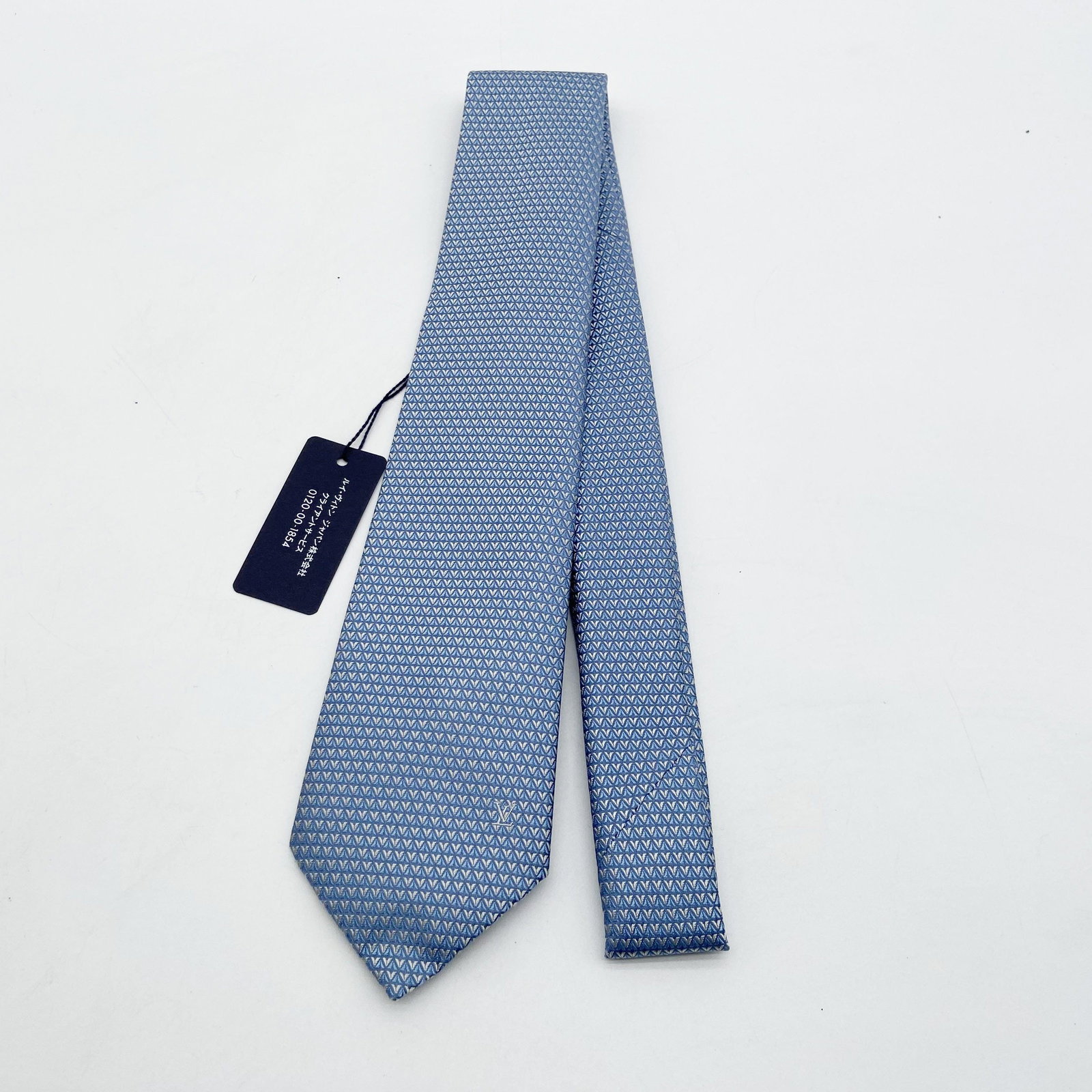 LOUIS VUITTON Tie Silk Light Blue (1 of 6)