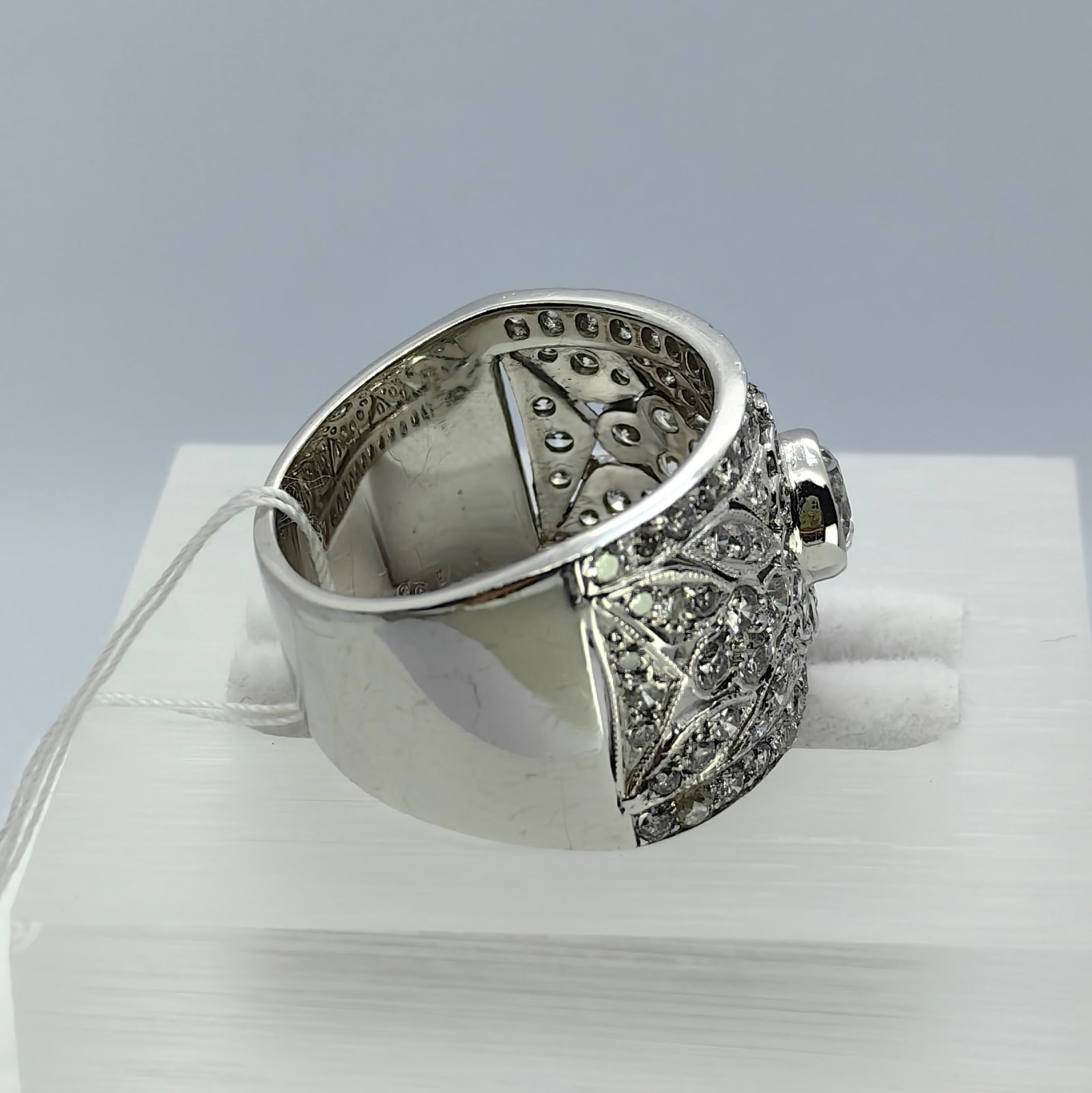 18K Diamond Ring - 3