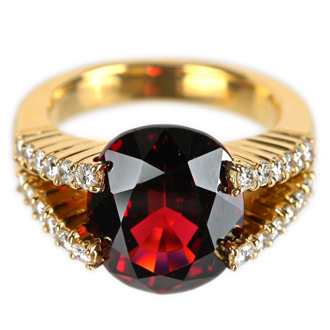 K18 Garnet Diamond Ring (1 of 4)