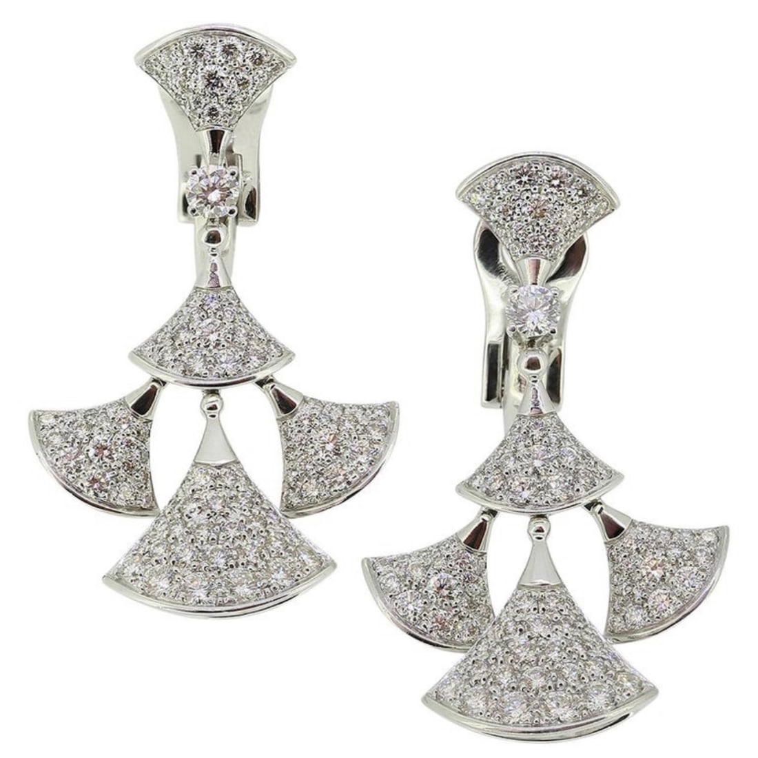 BVLGARI BULAGRI Diva K18 Diamond Earring: Brand:BVLGARI Type: Earring Material:K18 Model No.: N/A Sizs:N/A Accessories:N/A