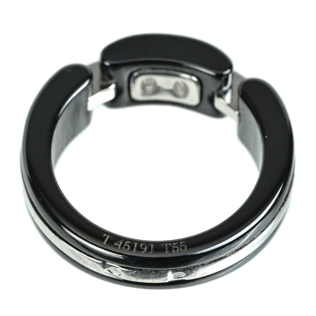 CHANEL Ultra K18 Black Ceramic Diamond Ring: Brand:CHANEL Model No.:N/A Sizs:7.25(US) Material:K18 Signed By:CHANEL Accessories:N/A