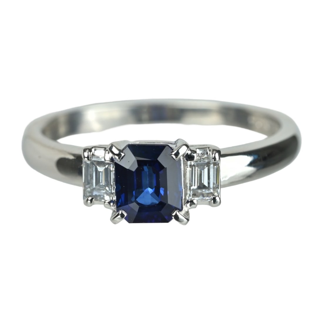 TASAKI Pt900 Sapphire Diamond Ring: Brand:TASAKI Model No.:N/A Sapphire:0.95ct Diamond:0.30ct Sizs:8(US) Material:Platinum Signed By:TASAKI Accessories:N/A