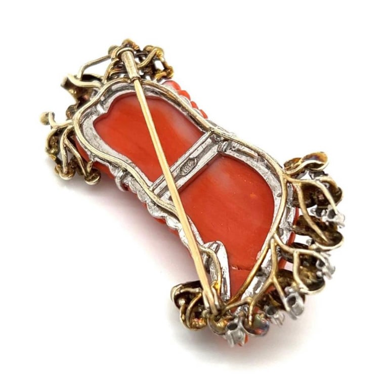 K18YG ITALIAN CORAL DIAMOND BROOCH (1 of 2)