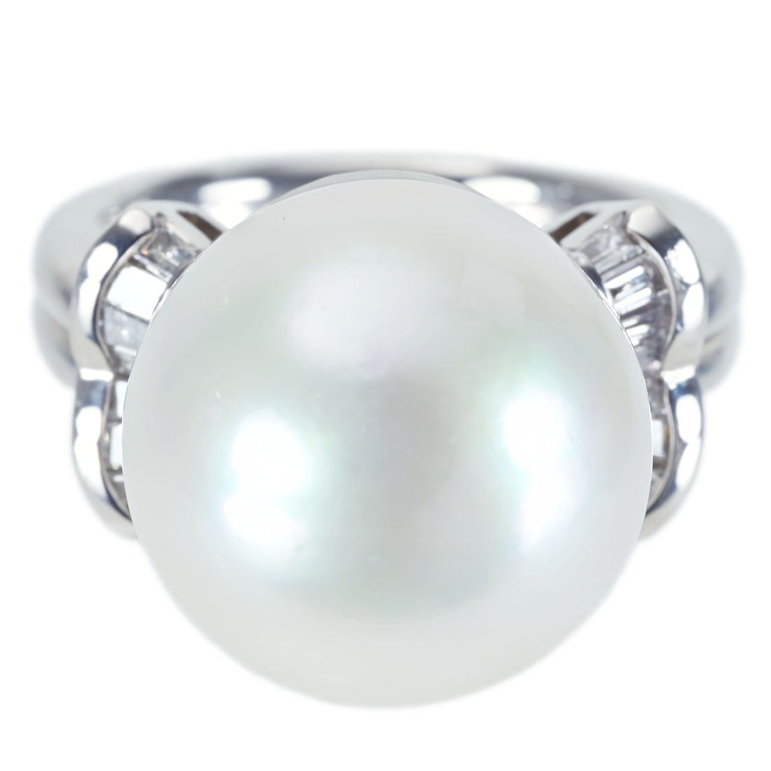 PT900 SOUTH SEA PEARL RING: Type:RING Item Name:PT900 SOUTH SEA PEARL RING Diamond:0.35ct PEARL:14.8mm Metal:PT900 Size:6(US) Accessories:N/A