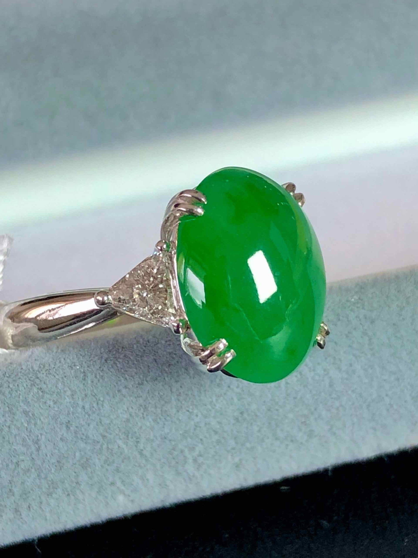 PT900 JADEITE RING - 4