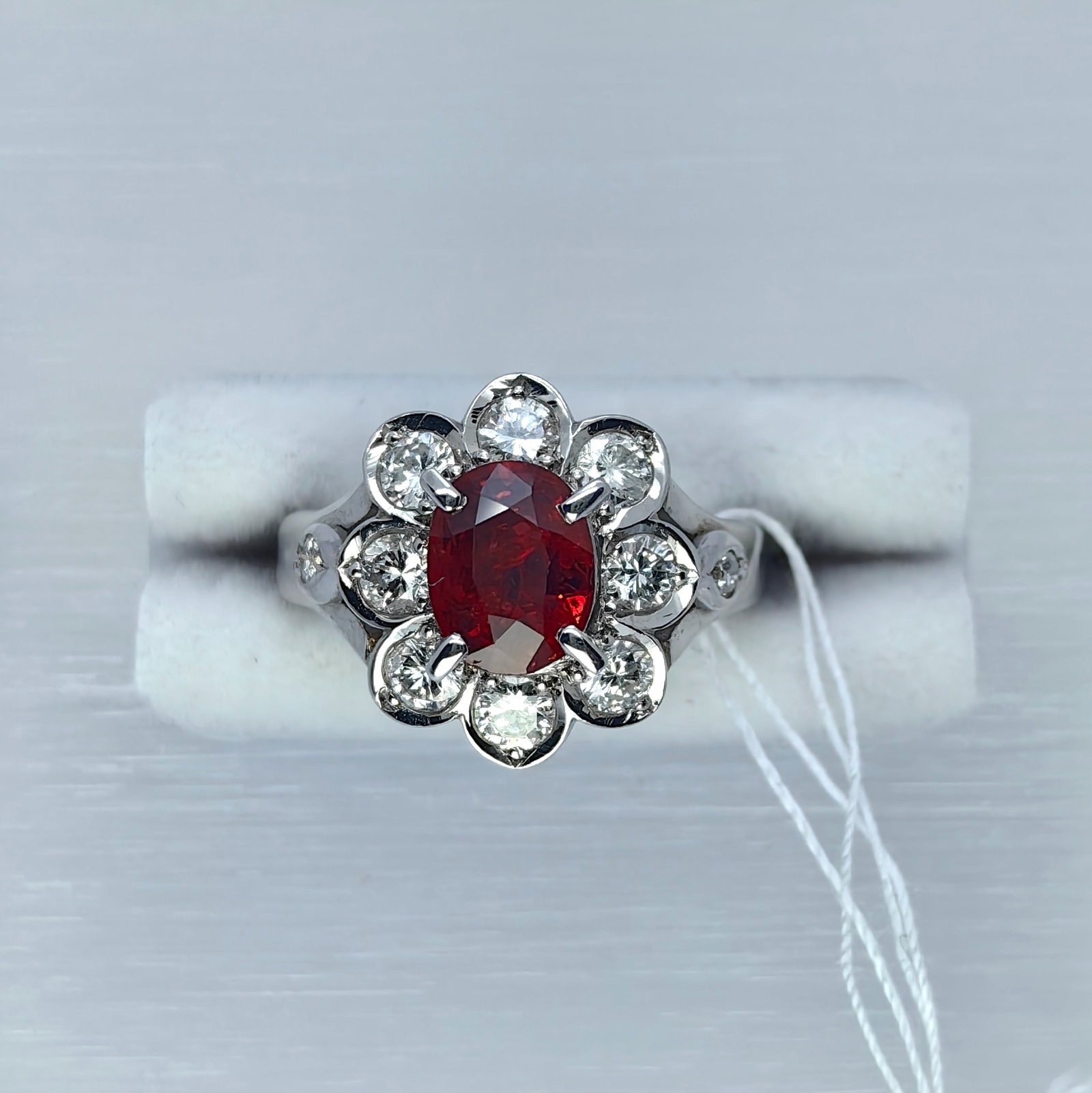 Pt900 Ruby Diamond Ring: Type: Ring Metal:Platinum Ruby:0.94ct Diamond:0.53ct Size:4(US) Signed By: N/A