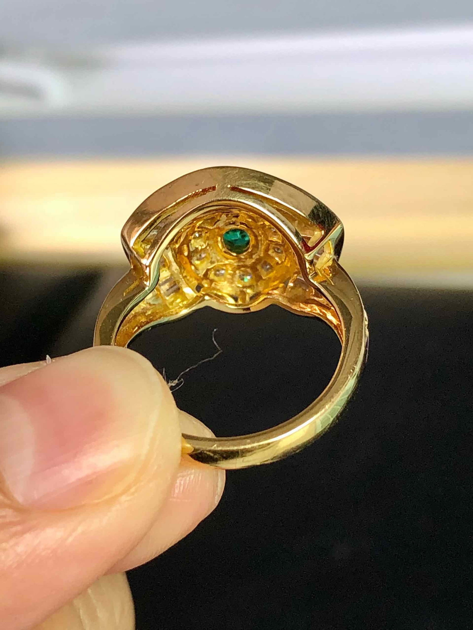 K18 EMERALD RING - 5