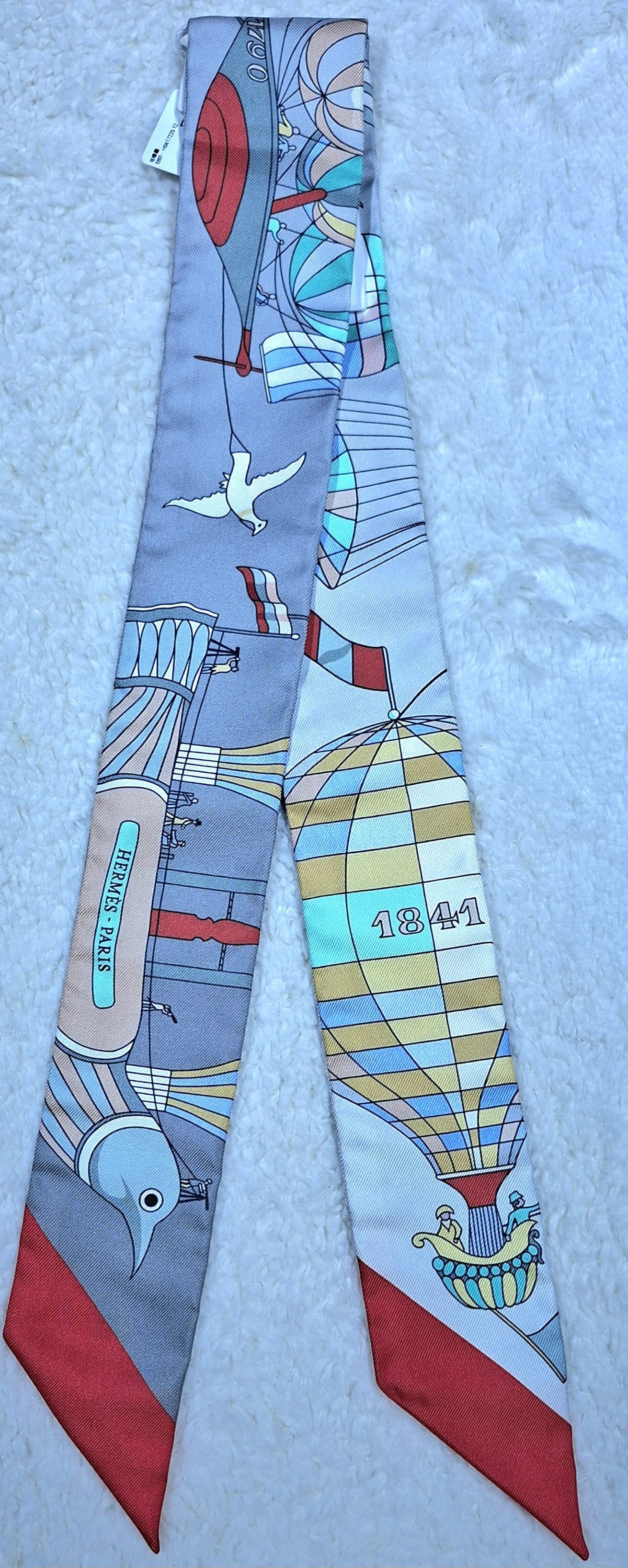 HERMES Les Folies du Ciel Twilly (1 of 2)