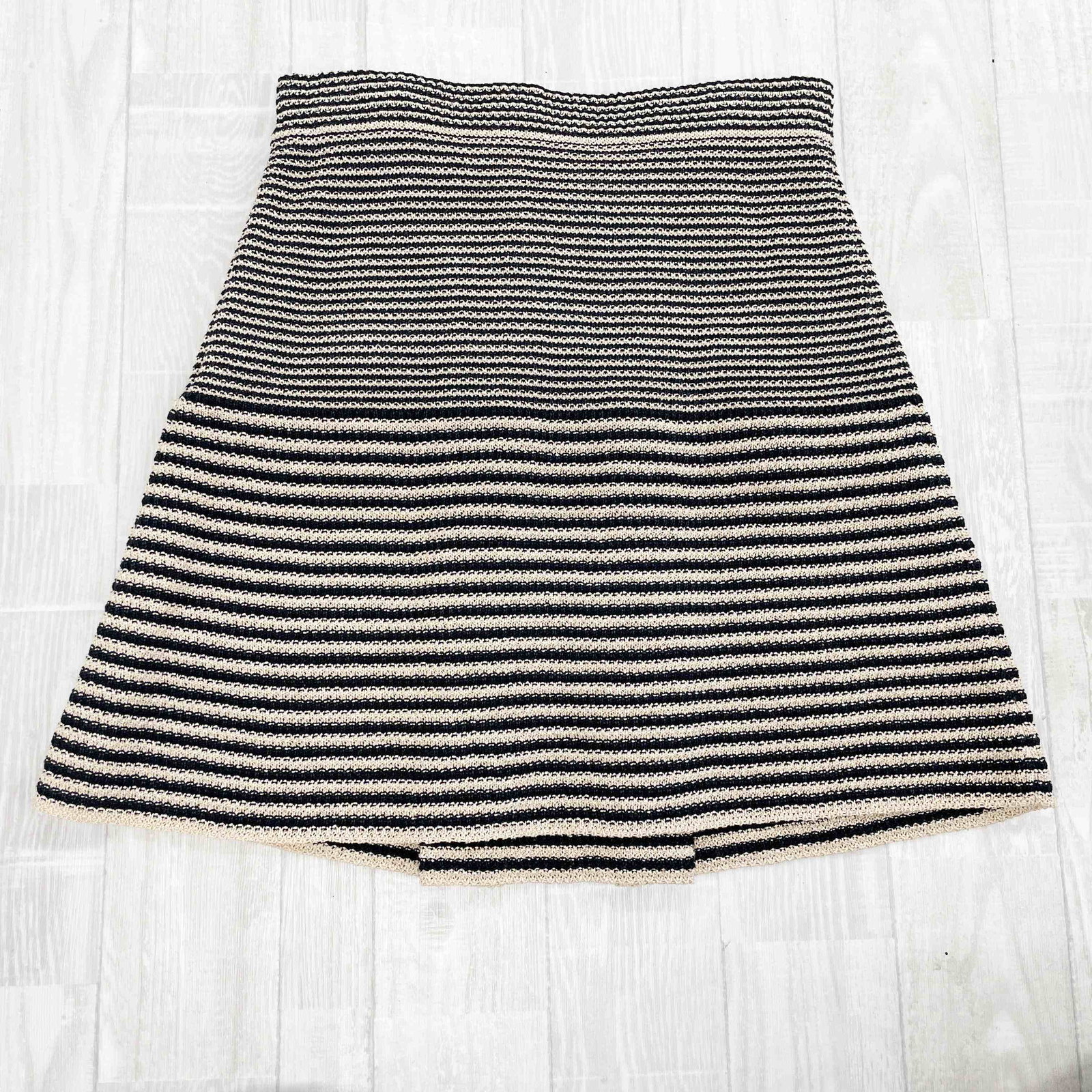 CHANEL BLACK SKIRT STRIPE: Type:SKIRT Item Name:CHANEL BLACK SKIRT STRIPE Brand:CHANEL COLOR:BLACK Size:38 Accessories:N/A