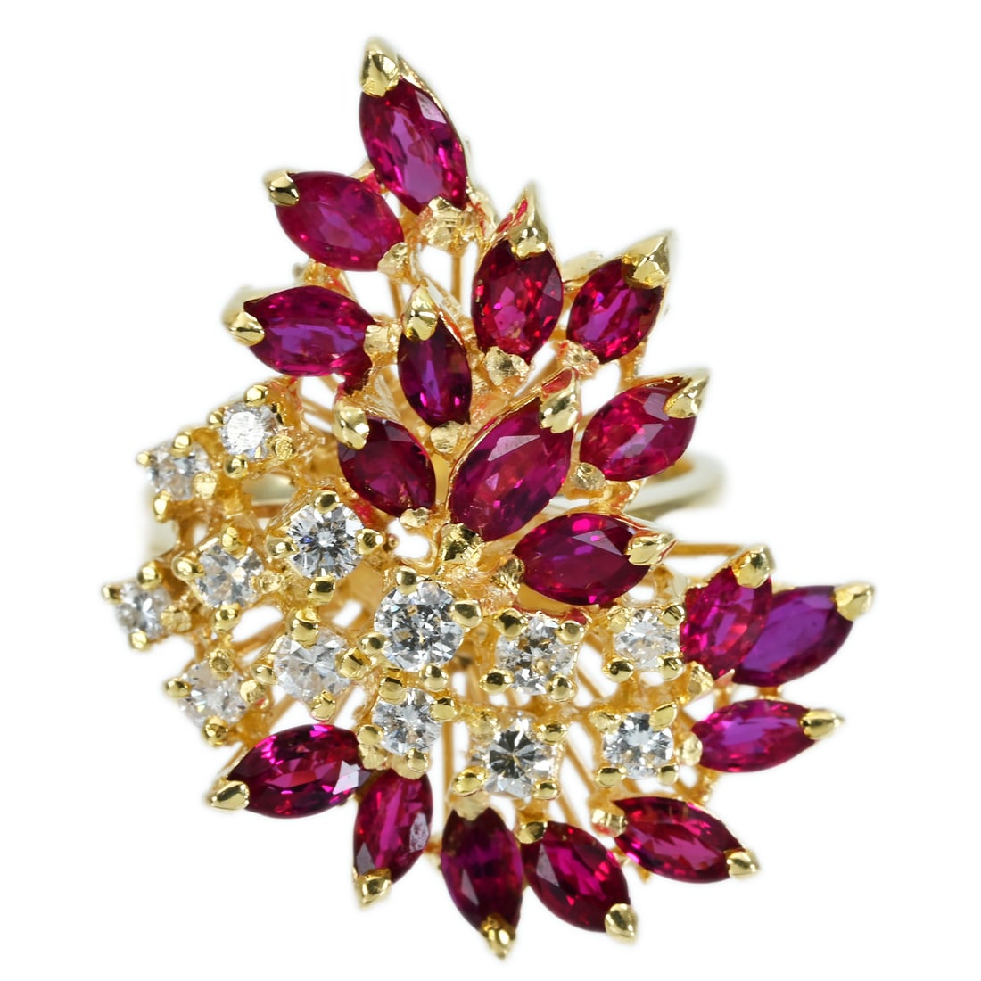 WALTHAM K18 Ruby Diamond Ring: Brand:WALTHAM Model No.:N/A Sizs:5.75(US) Material:K18 Accessories:N/A