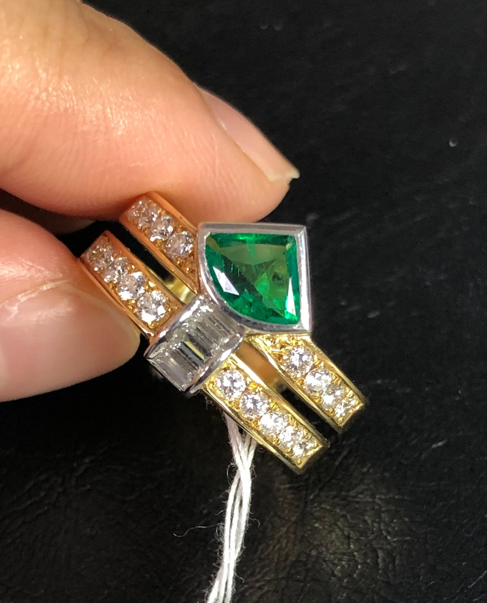 PT900/K18 EMERALD RING - 4