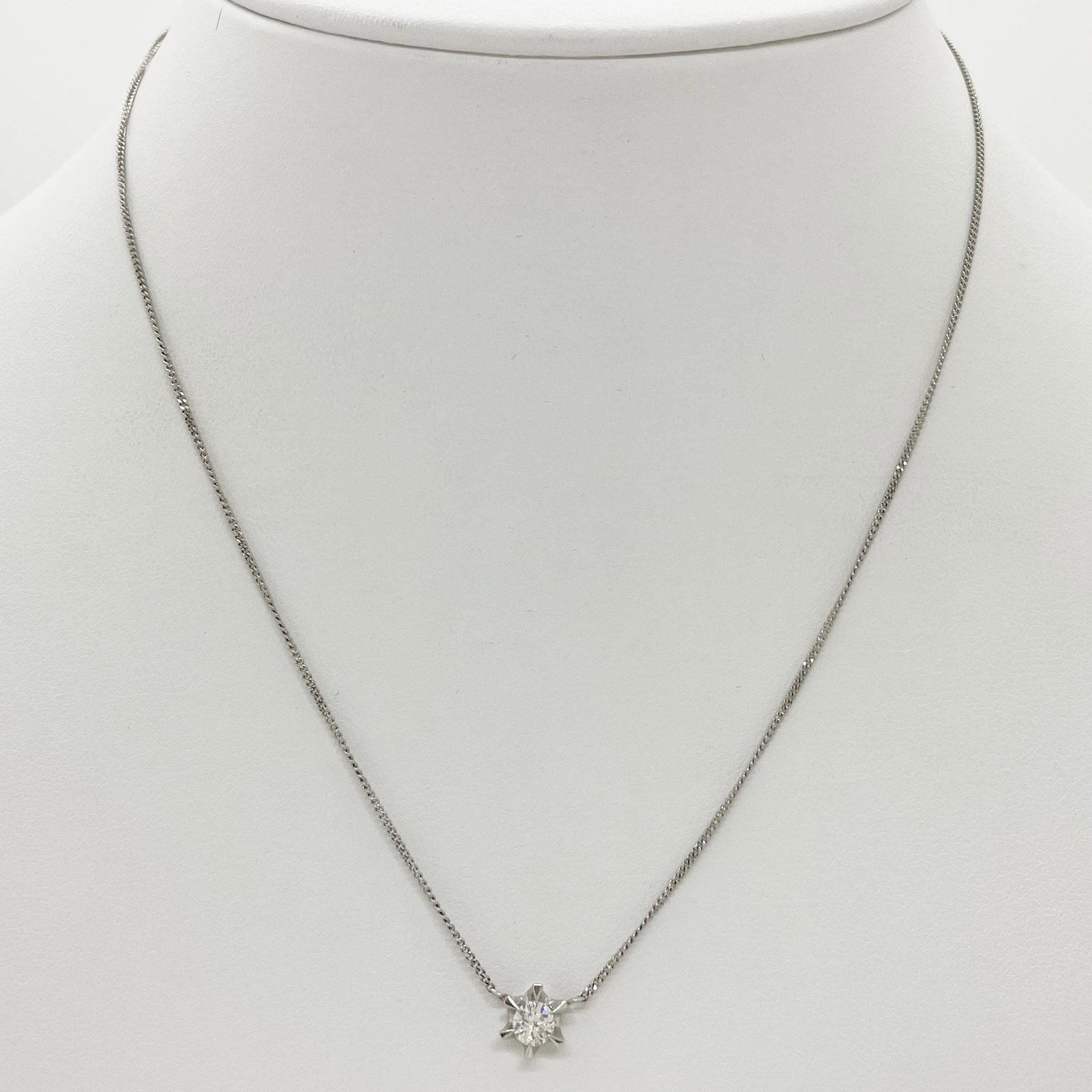 Pt850/Pt900 Diamond Necklace: Type: Necklace Metal:Platinum Diamond:0.277ct Size:40cm Signed By:N/A