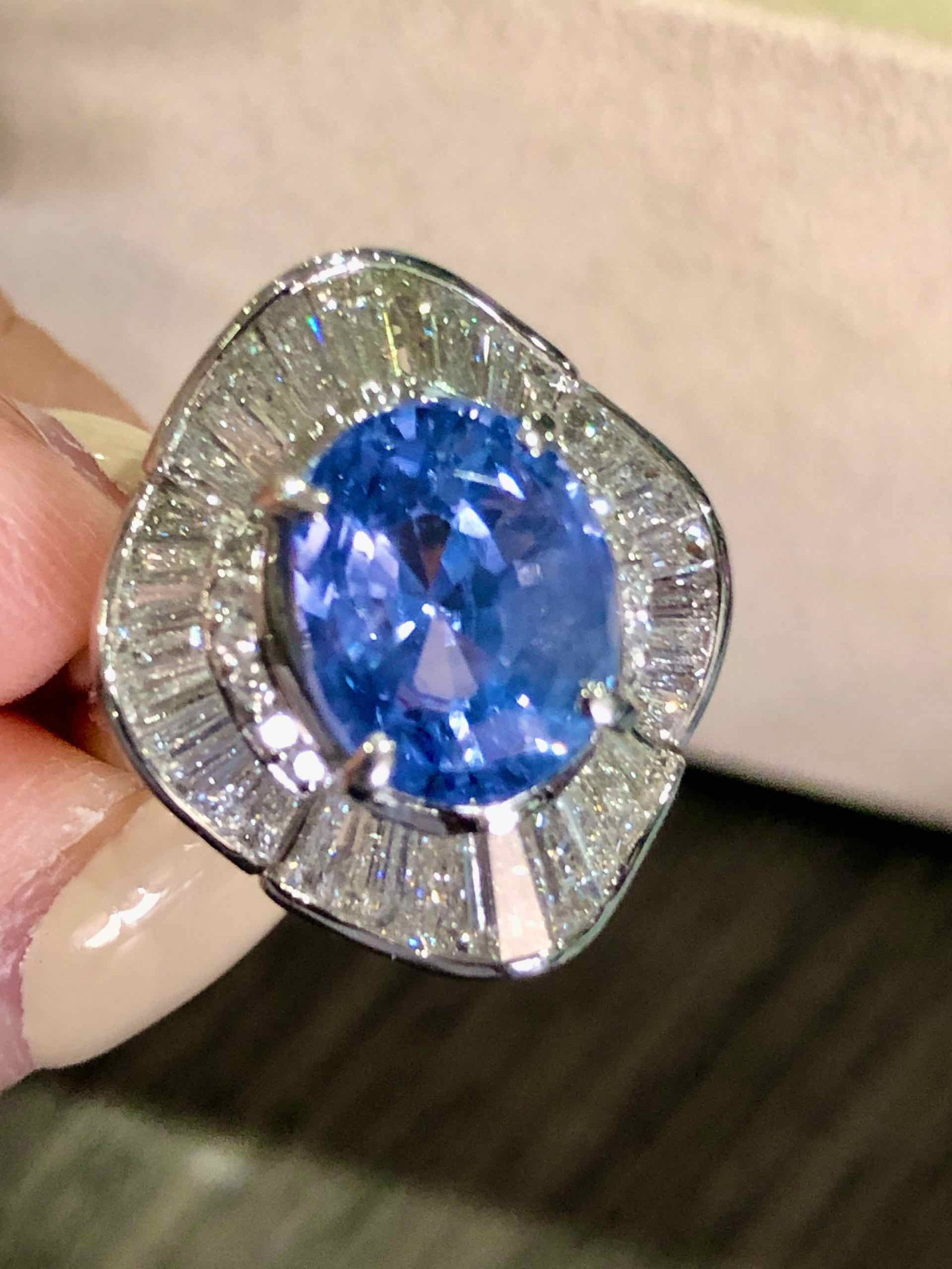 PT900 SAPPHIRE RING - 2
