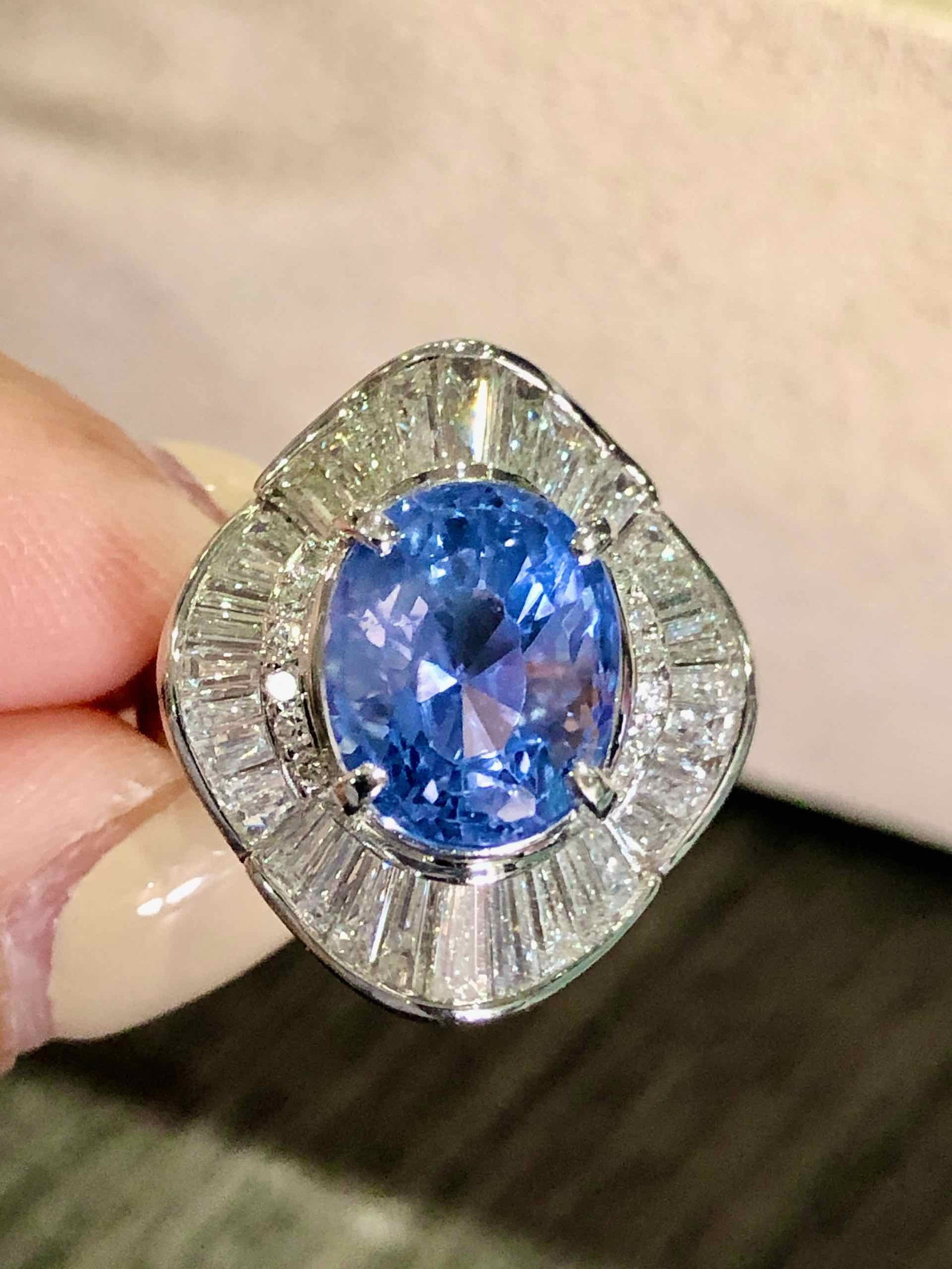 PT900 SAPPHIRE RING - 3