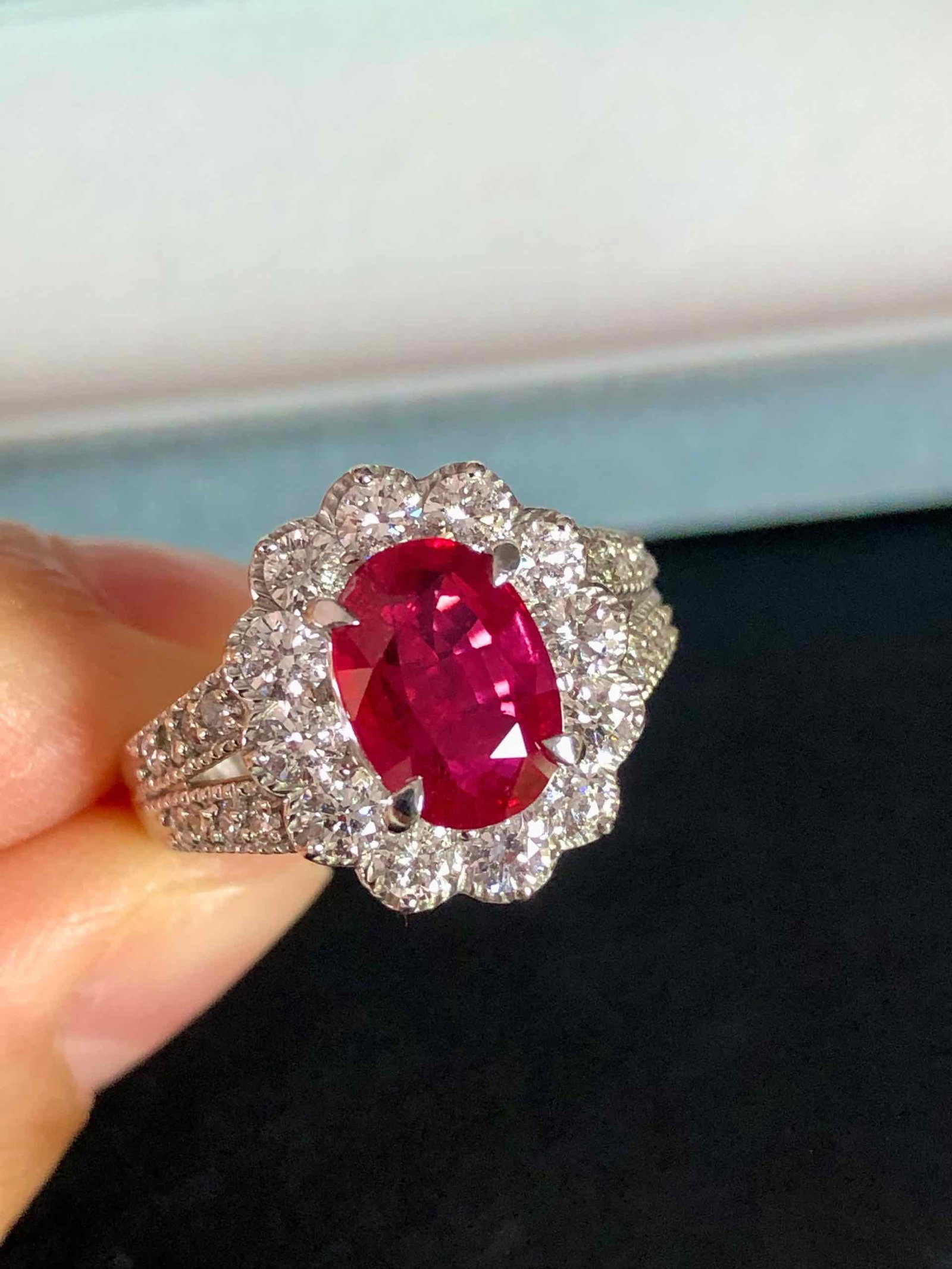 PT900 RUBY RING 2.00 1.18 AIGS 6.9g#12JP - 3