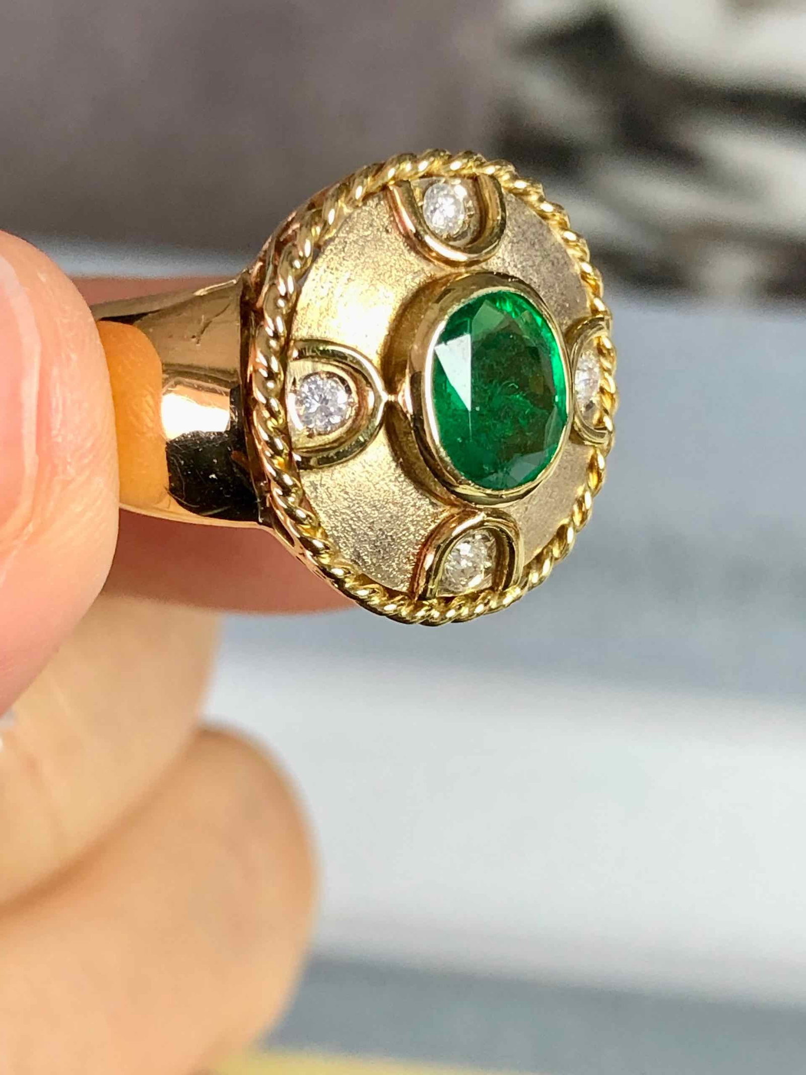 K18YG EMERALD Ring - 2