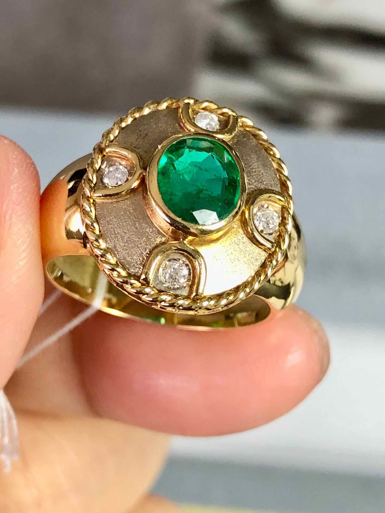 K18YG EMERALD Ring - 3