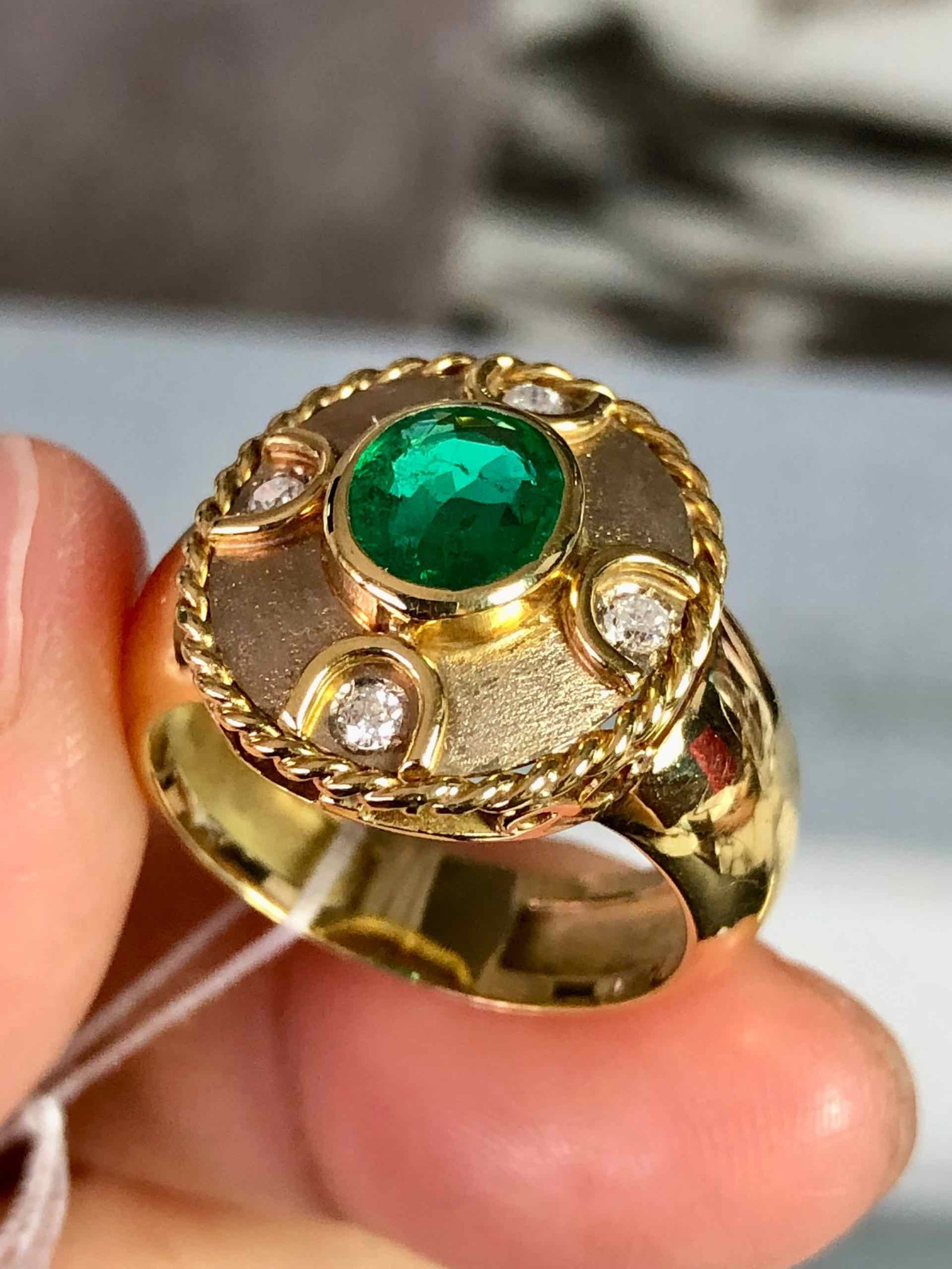 K18YG EMERALD Ring - 4
