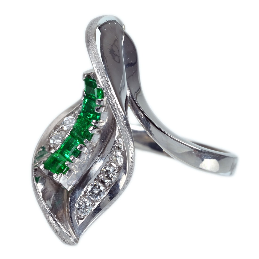 PT900 EMERALD Diamond Ring - 4