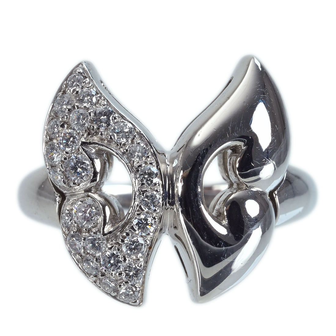 BVLGARI BULAGRI PT950 Diamond Ring: Brand:BVLGARI Model No.:N/A Sizs:5.5(US) Material:Platinum Accessories:Box,Repair Certificate