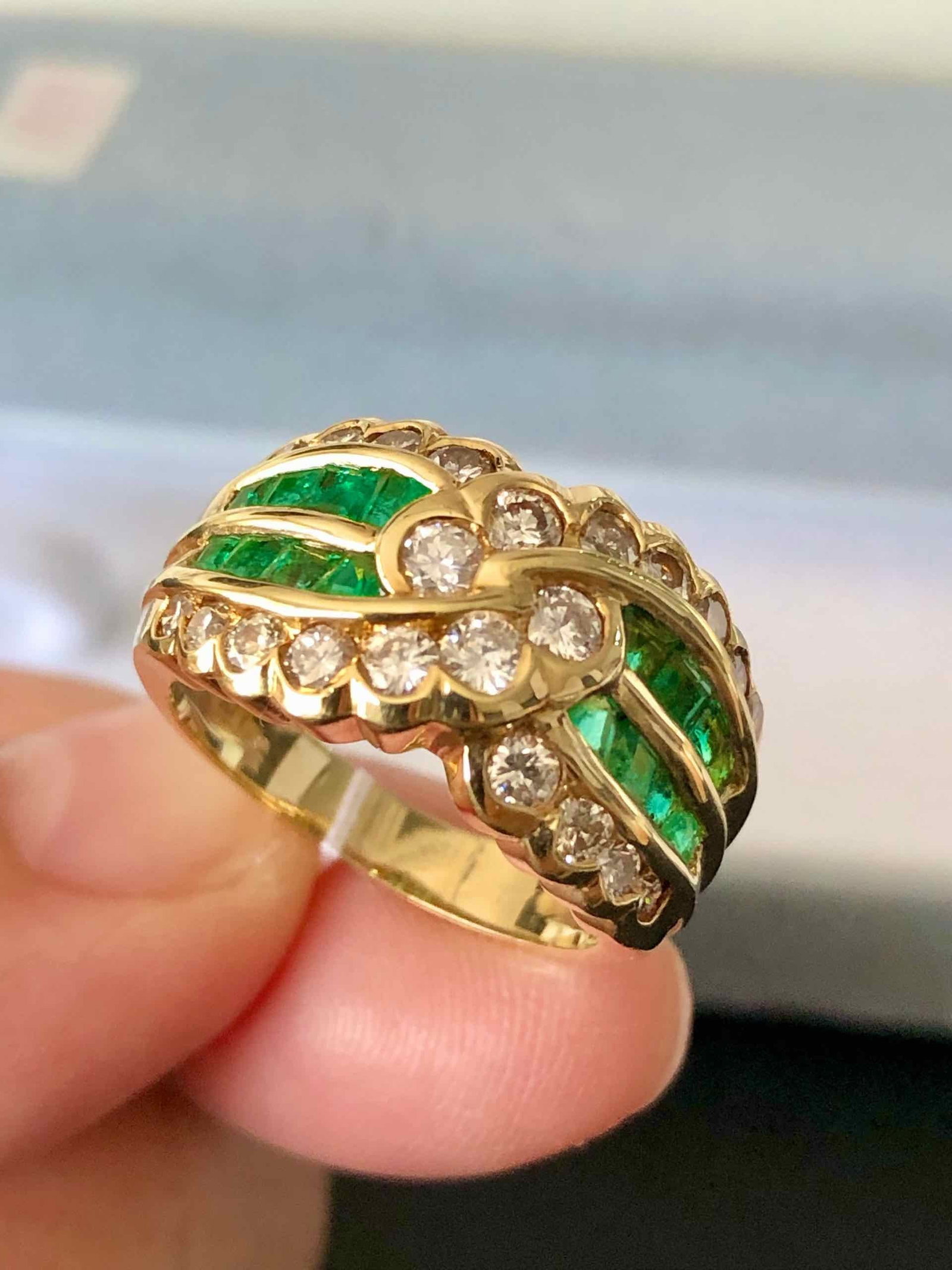 K18YG EMERALD DIAMOND RING - 3