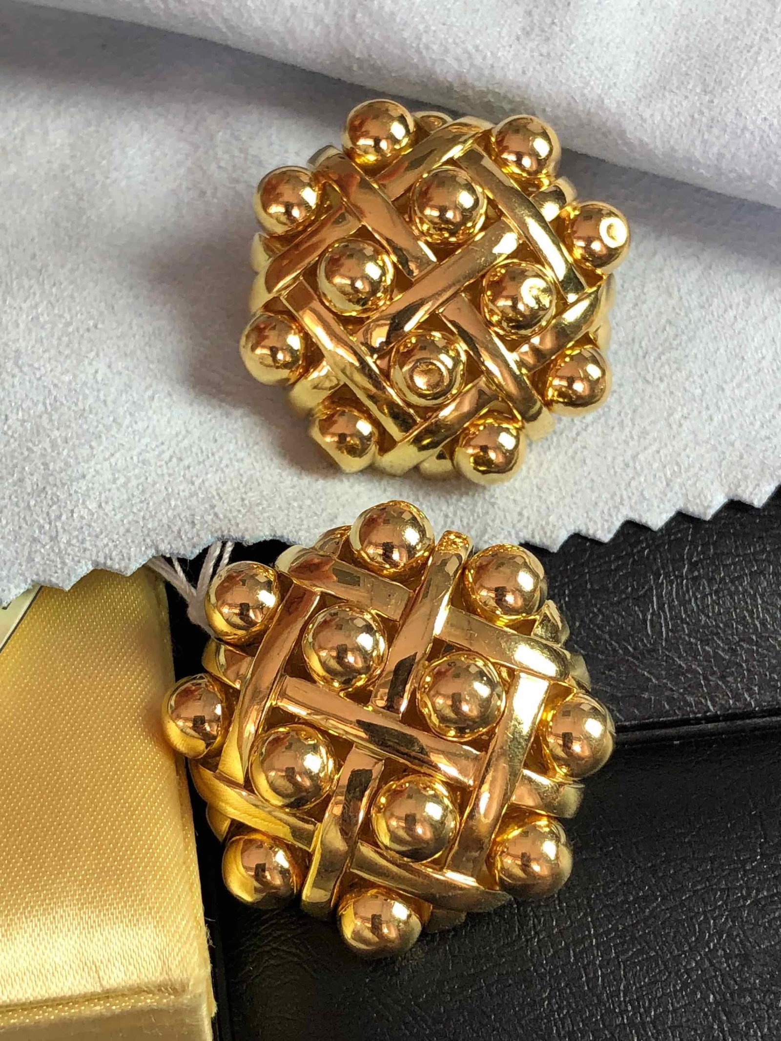 CHANEL K18 Earring - 4