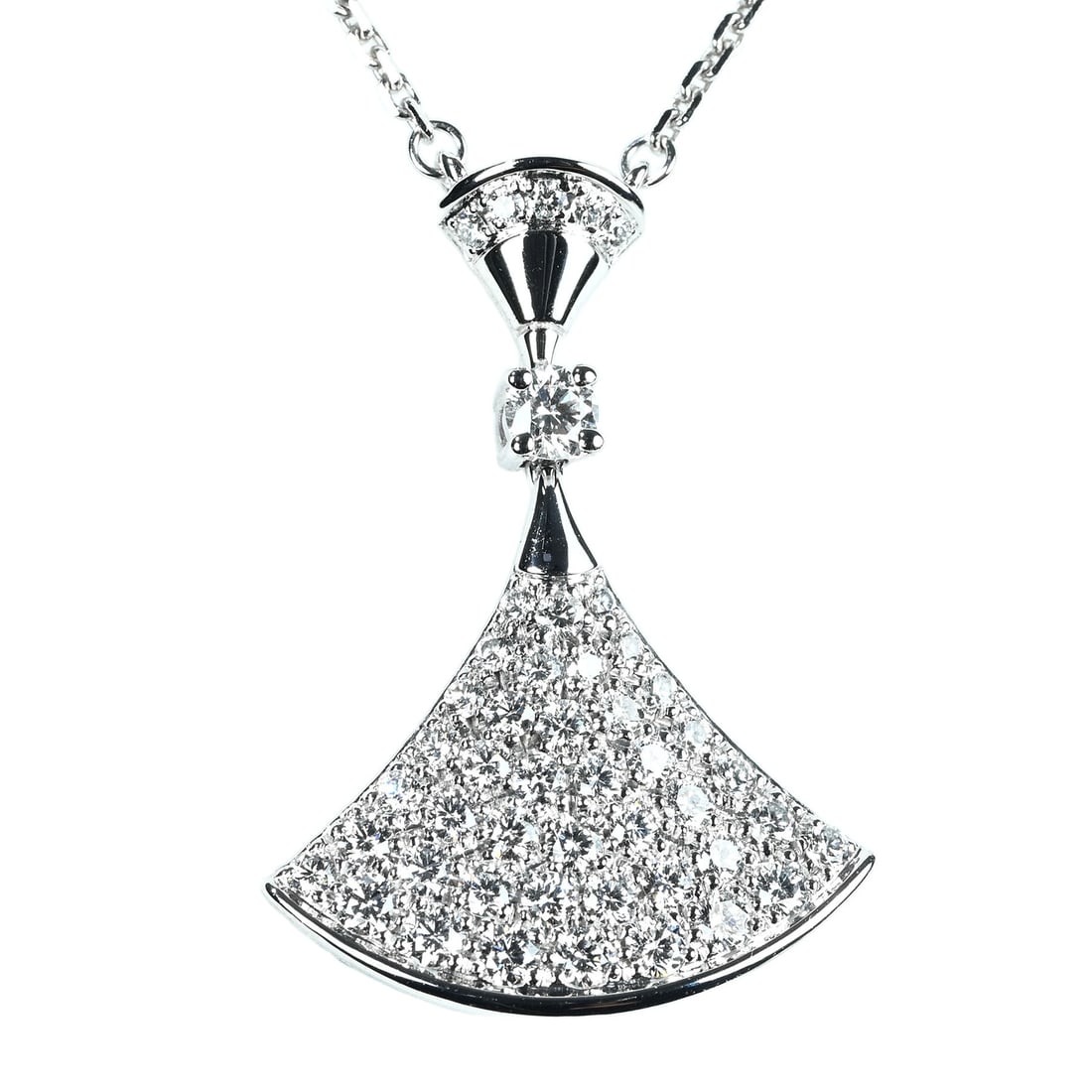 BVLGARI K18 DIAMOND DIVAS' DREAM NECKLACE: Type:NECKLACE Item Name:BVLGARI K18 DIAMOND DIVAS' DREAM NECKLACE Brand:BVLGARI Metal:18K Size:44CM Accessories:N/A