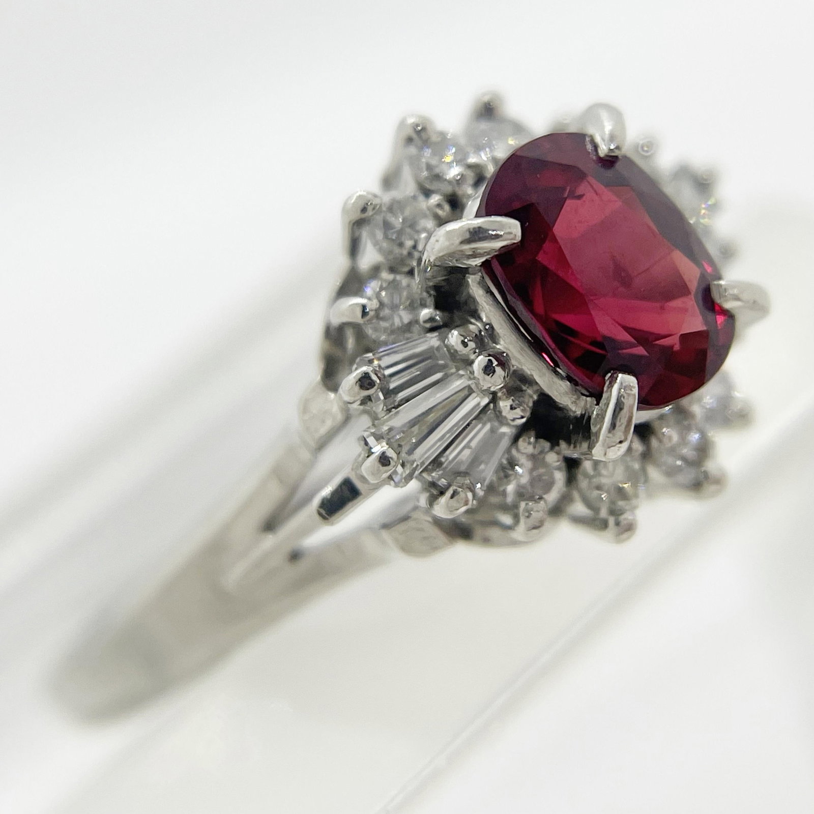 Pt900 Ruby Diamond Ring - 2