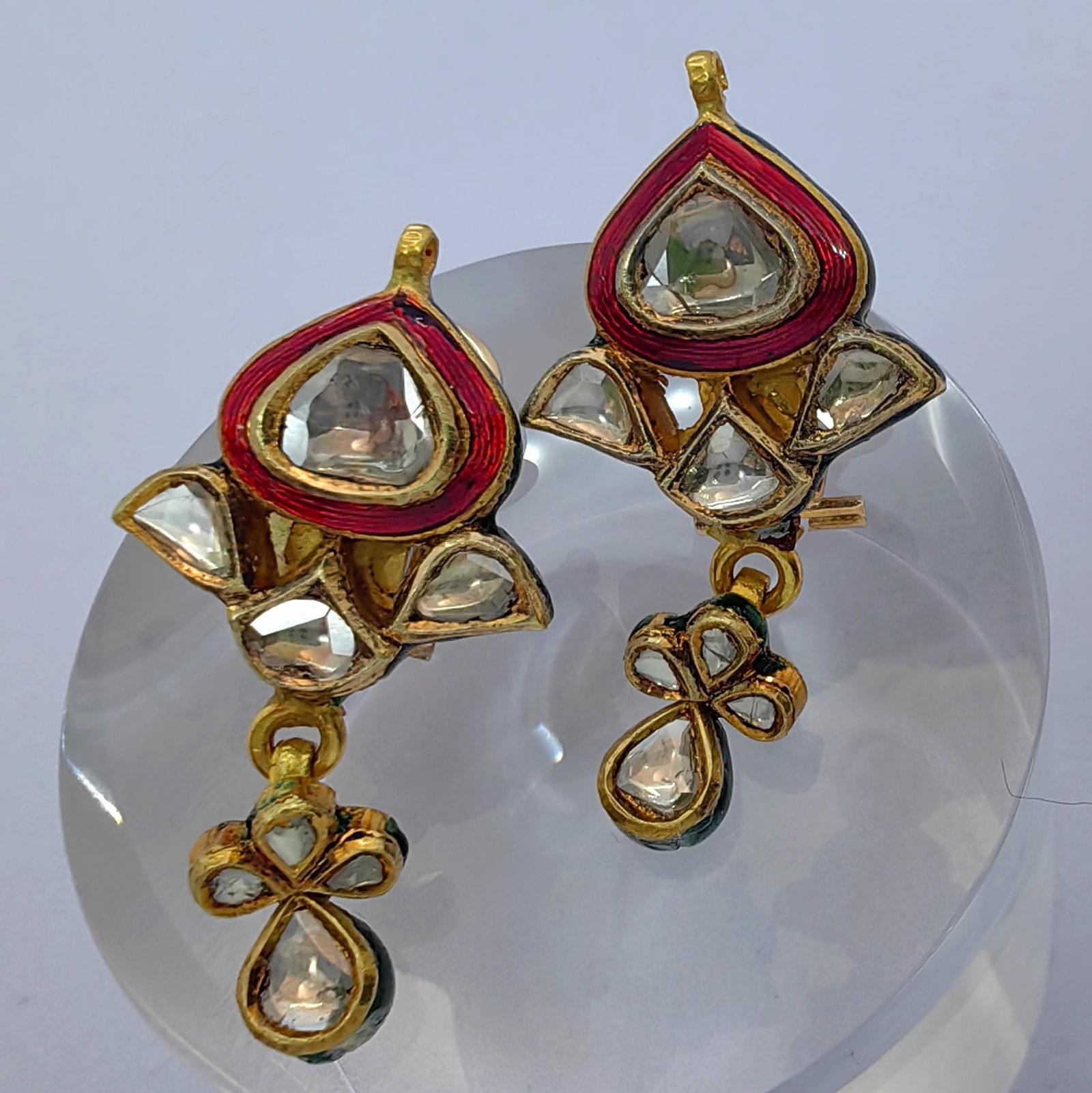 K18 Multiple Gemstone Earring: Type: Earring Metal:K18 Yellow Gold Diamond:N/A Size:N/A Signed By: N/A
