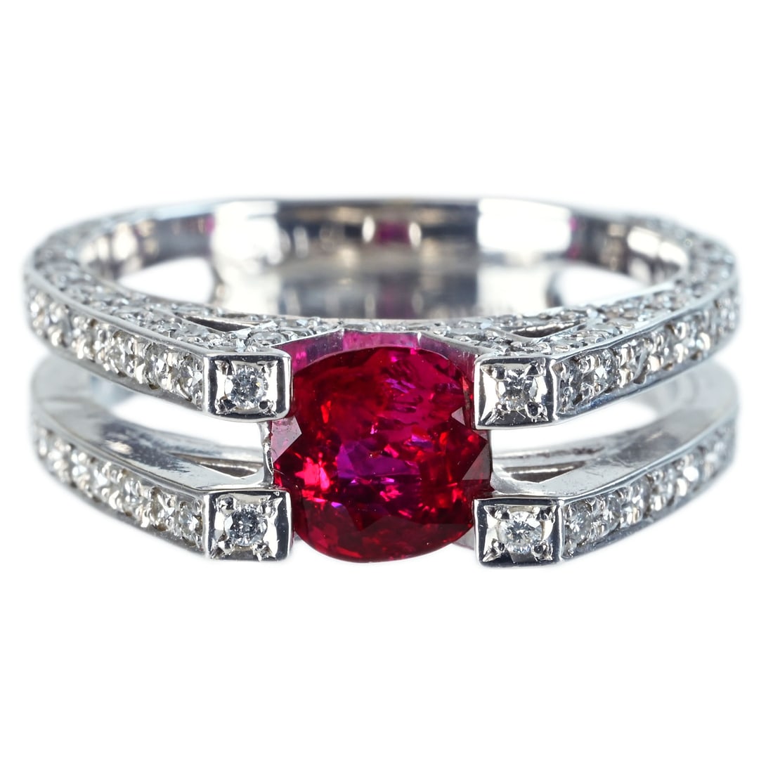 K18WG RUBY RING (1 of 4)