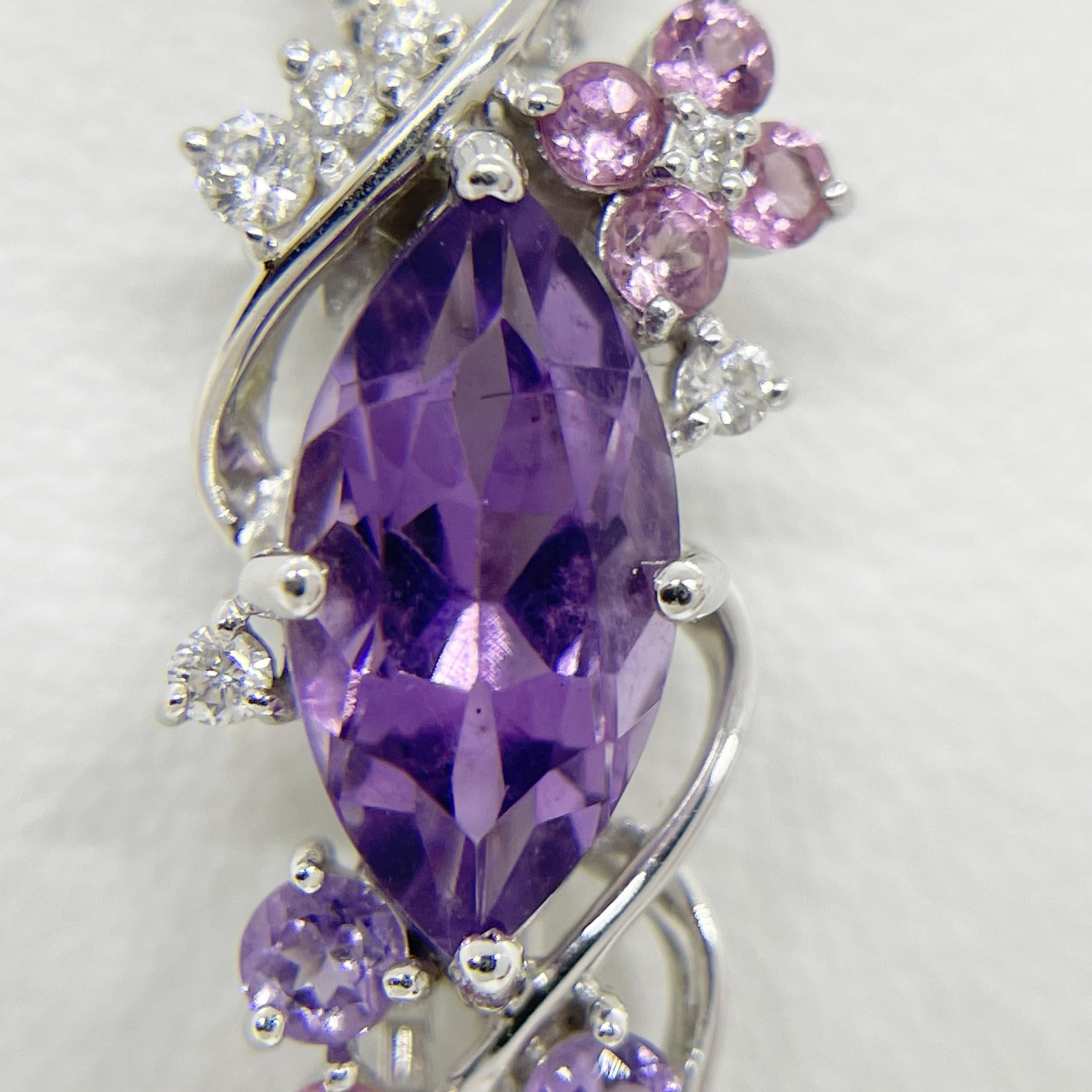 K18 Amethyst Pink Sapphire Diamond Necklace: Type: Necklace Metal:K18 White Gold Amethyst:2.00ct Pink Sapphire:0.20ct Diamond:0.14ct Size:78cm Signed By: N/A