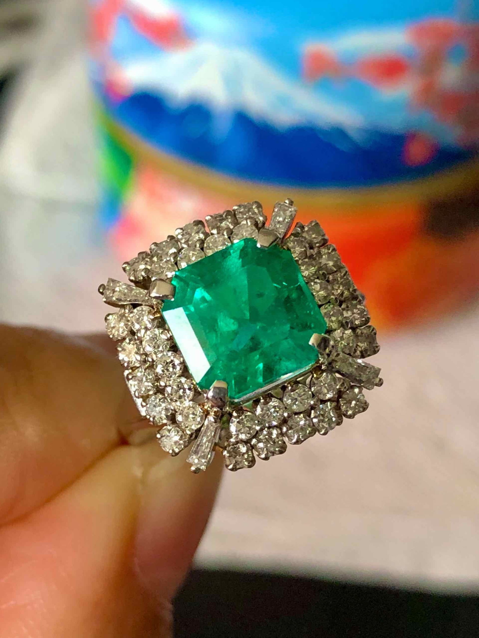 PT900 EMERALD RING - 2