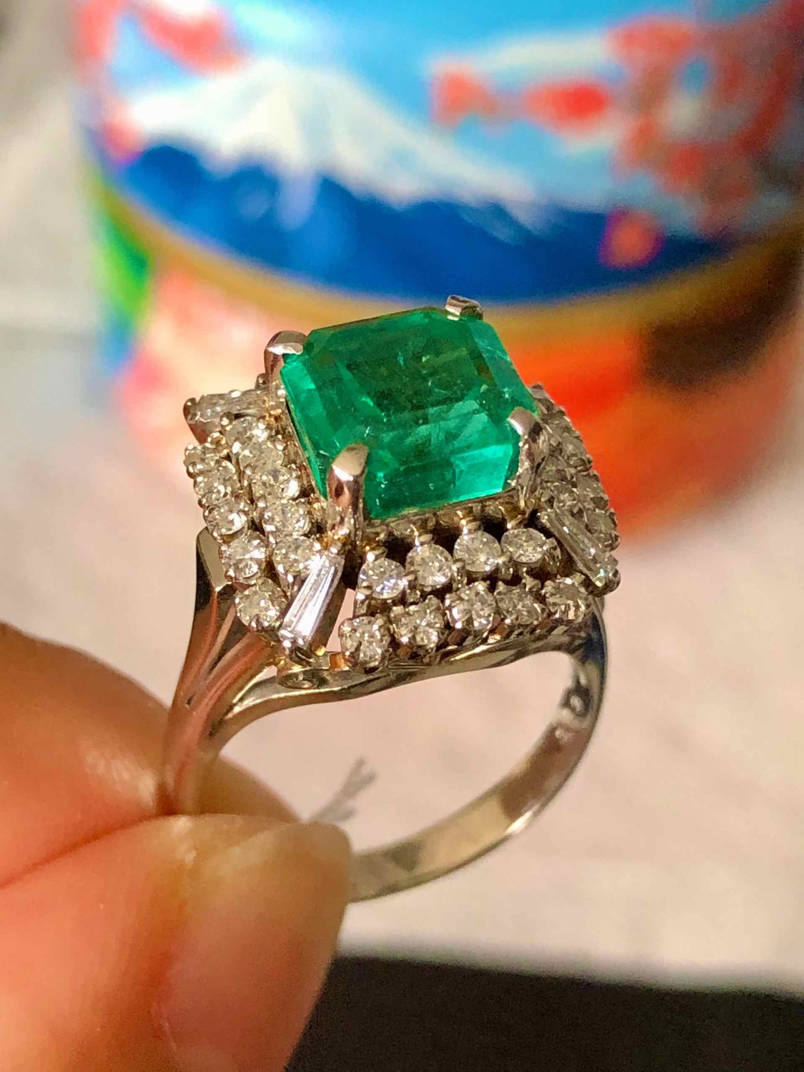 PT900 EMERALD RING - 5