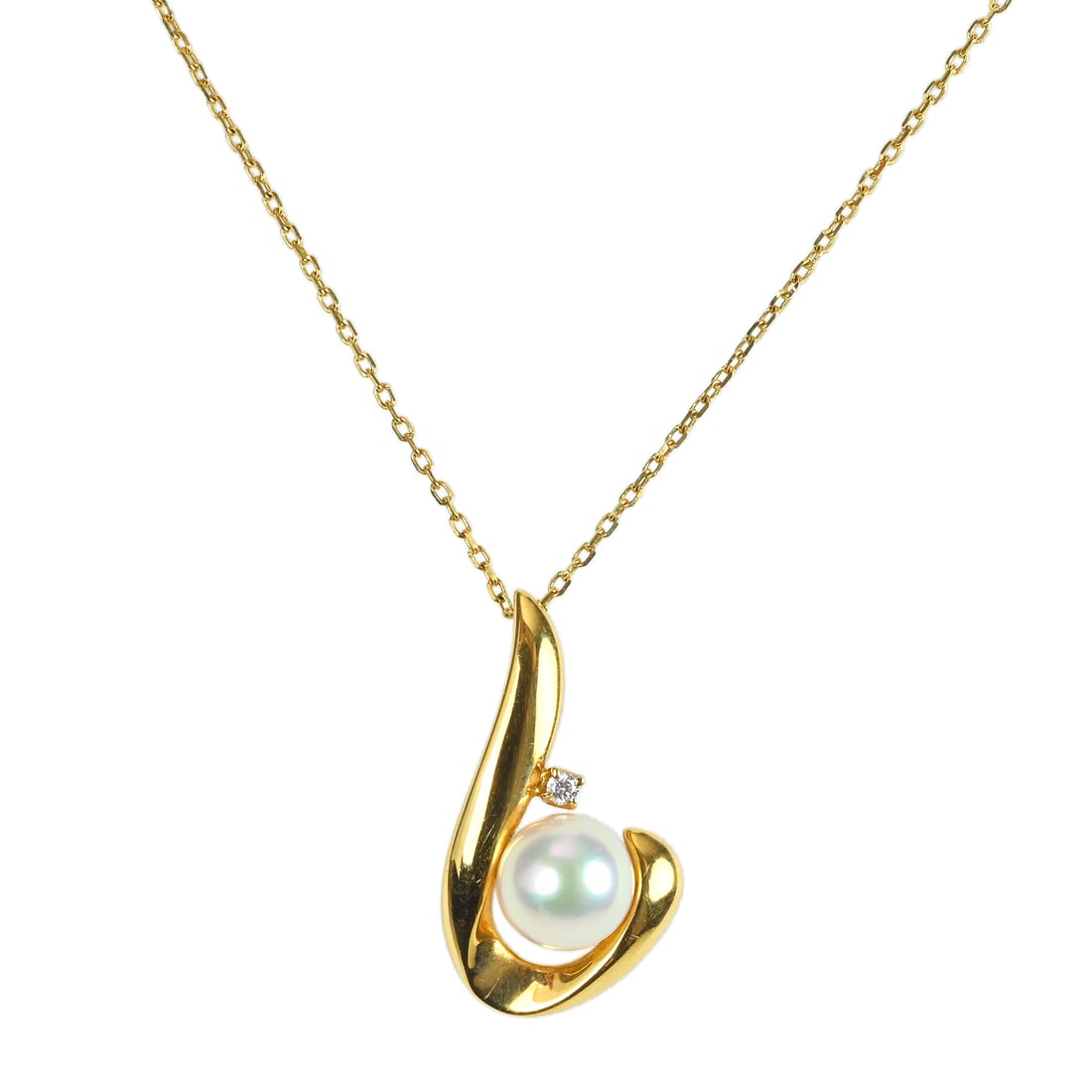 MIKIMOTO 6.8mm Akoya Pearl K18 Necklace: Brand:MIKIMOTO Model No.:N/A Sizs:39.5cm Material:K18 Signed By:MIKIMOTO Accessories:N/A