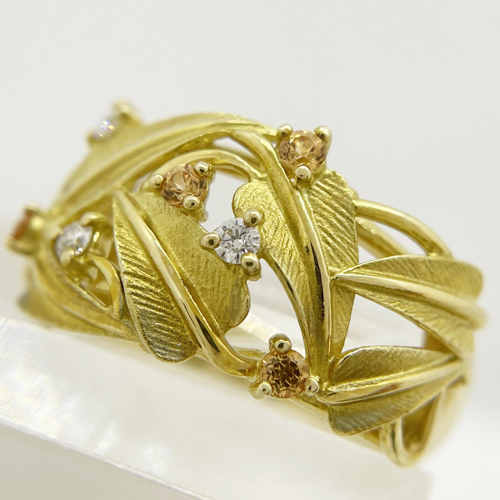 K18 Gems Diamond Ring: Type:Ring Metal:K18 Yellow Gold Gemstone:0.21ct Diamond:0.09ct Size:8.5(US) Signed By: N/A