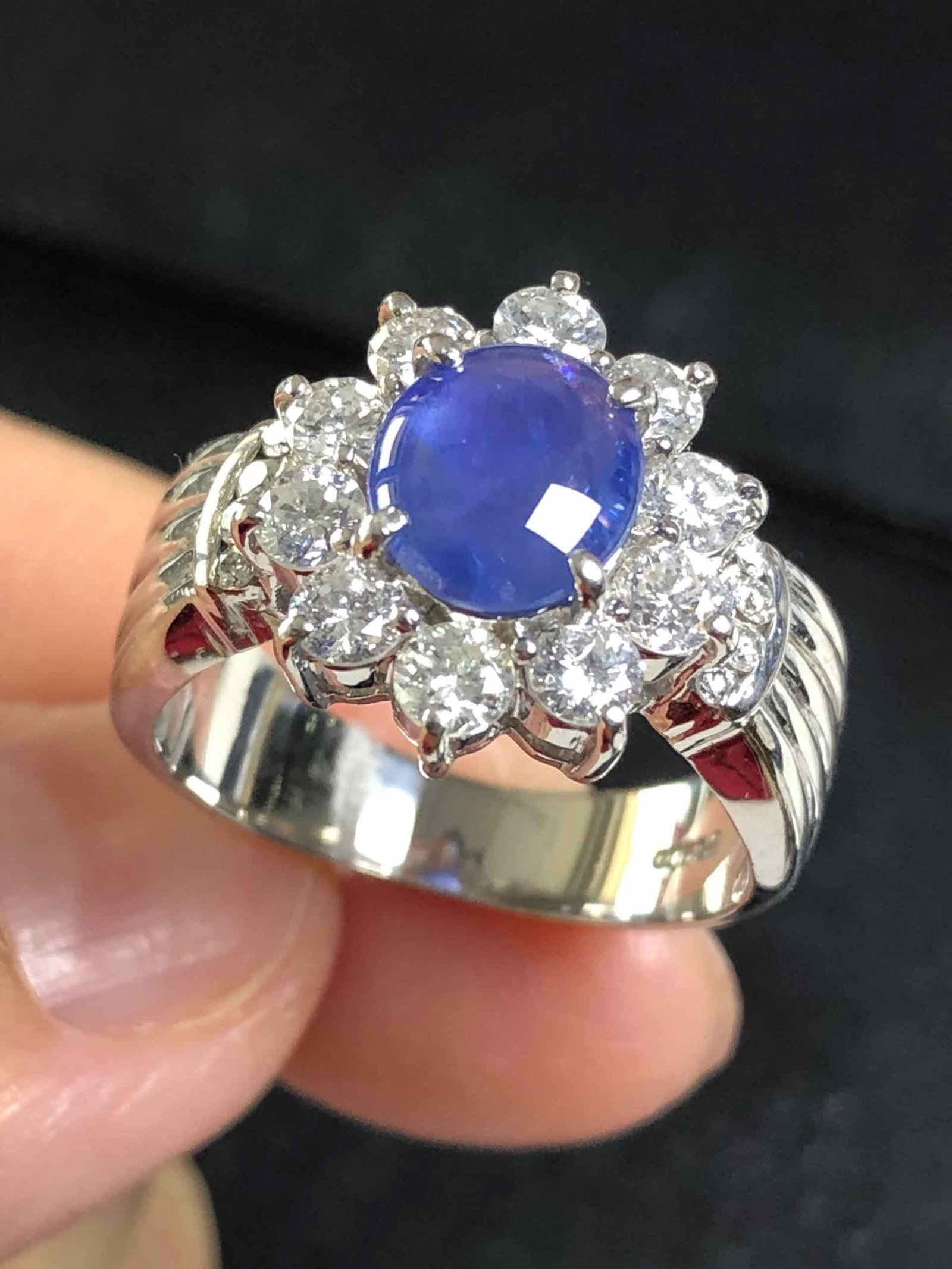PT900 STAR SAPPHIRE RING - 5