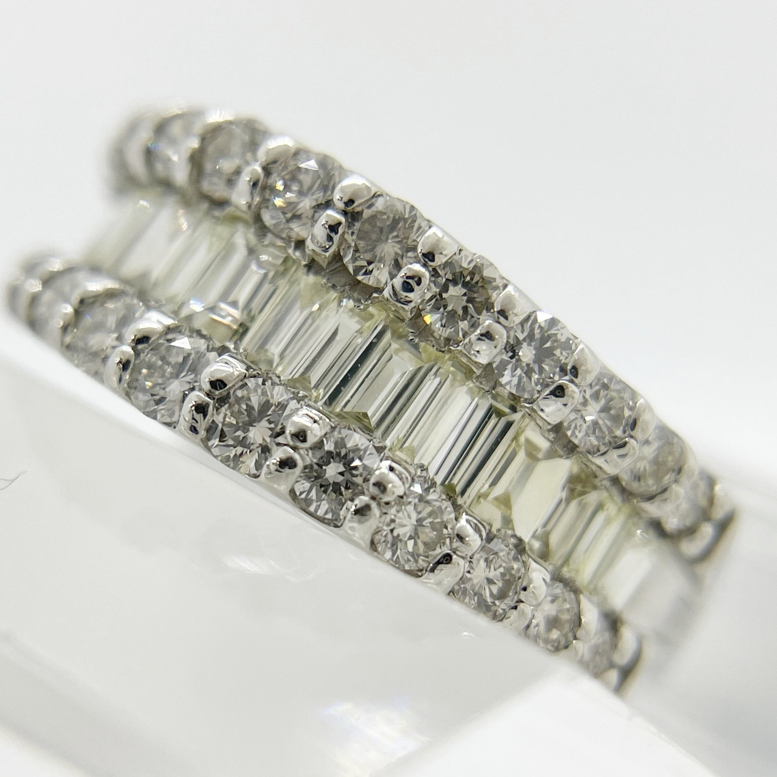 Pt900 Diamond Ring - 2