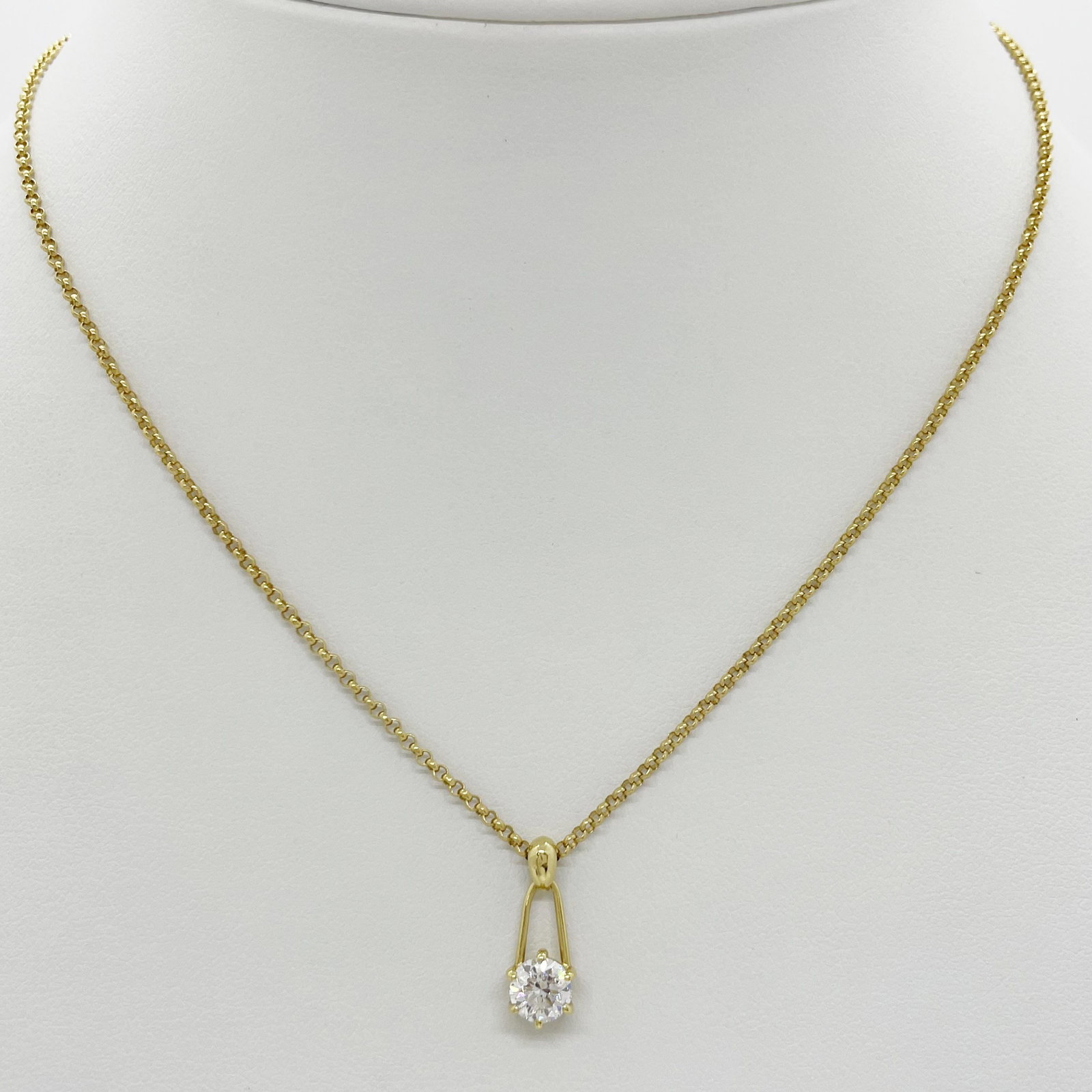 K18 Diamond Necklace: Type: Necklace Metal:K18 Yellow Gold Diamond:0.704ct Size:41cm Signed By: N/A